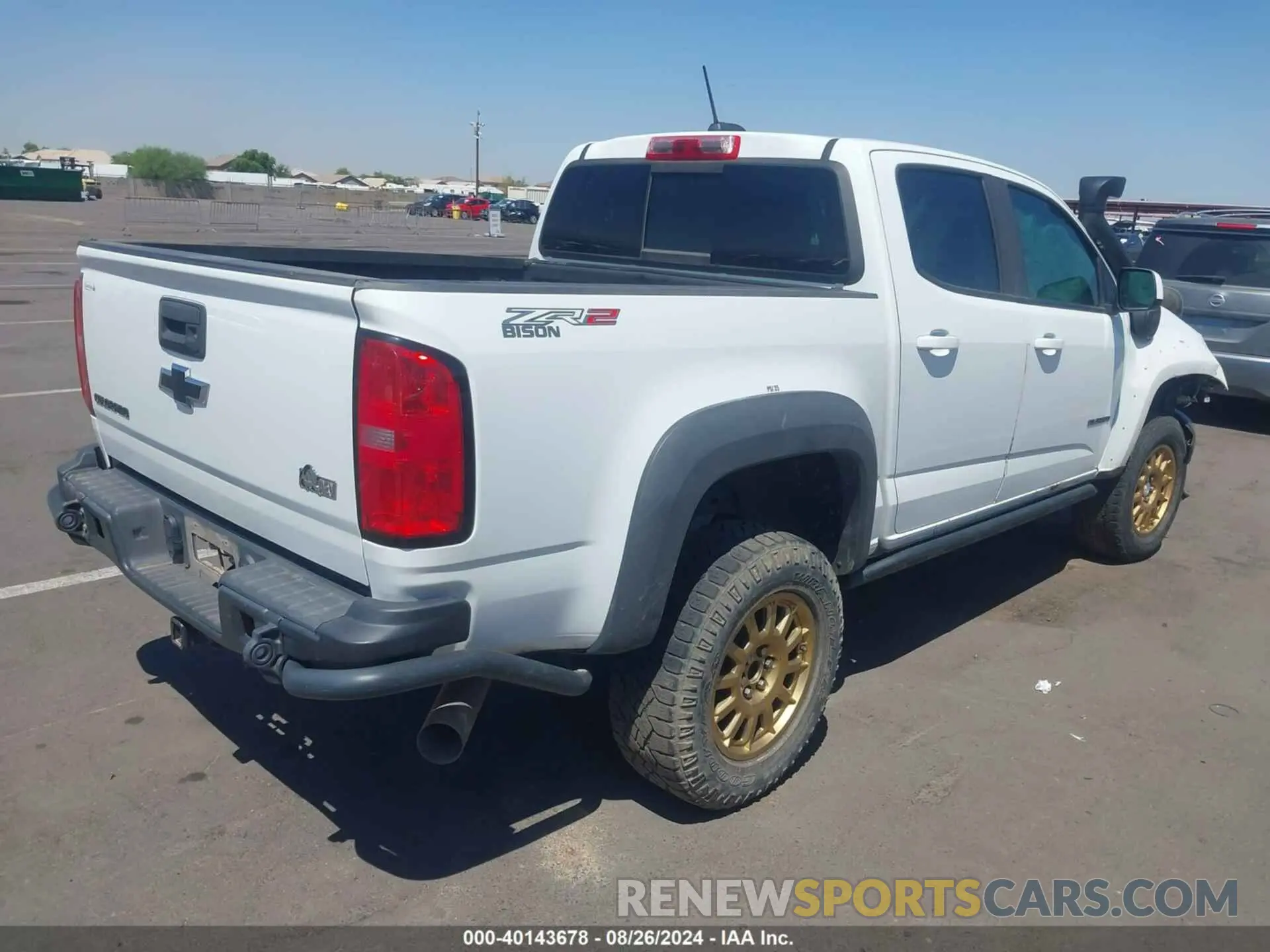 4 fotografías del automóvil dañado 1GCPTEE19L1113433 CHEVROLET COLORADO 2020