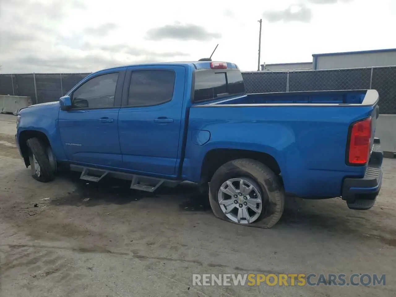 2 fotografías del automóvil dañado 1GCGSCEN0M1147062 CHEVROLET COLORADO 2021