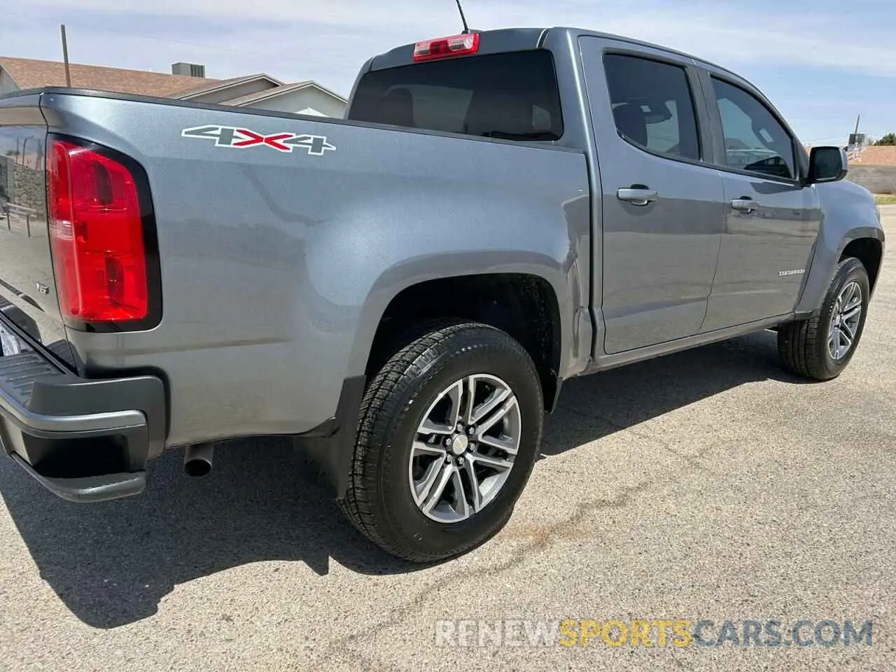 4 fotografías del automóvil dañado 1GCGTBENXM1216895 CHEVROLET COLORADO 2021
