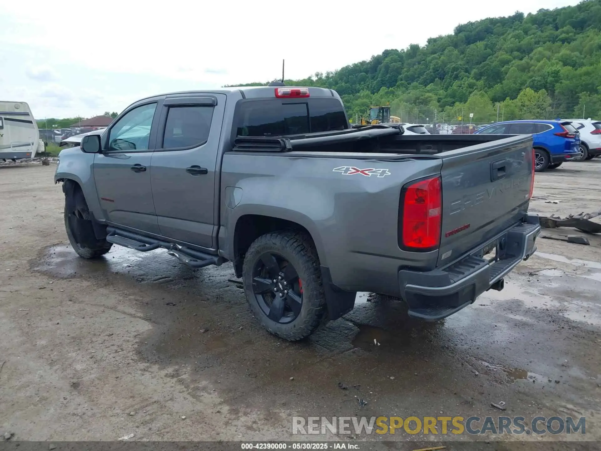 3 fotografías del automóvil dañado 1GCGTCEN1M1105688 CHEVROLET COLORADO 2021
