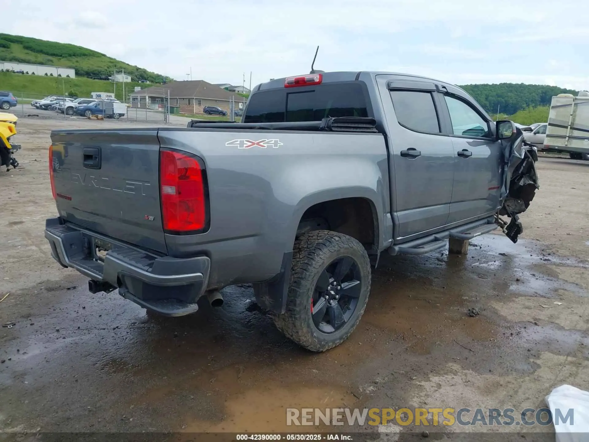 4 fotografías del automóvil dañado 1GCGTCEN1M1105688 CHEVROLET COLORADO 2021