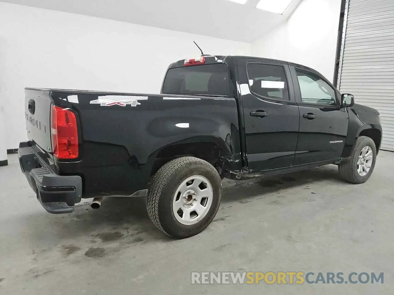 3 fotografías del automóvil dañado 1GCGTCEN2M1145570 CHEVROLET COLORADO 2021