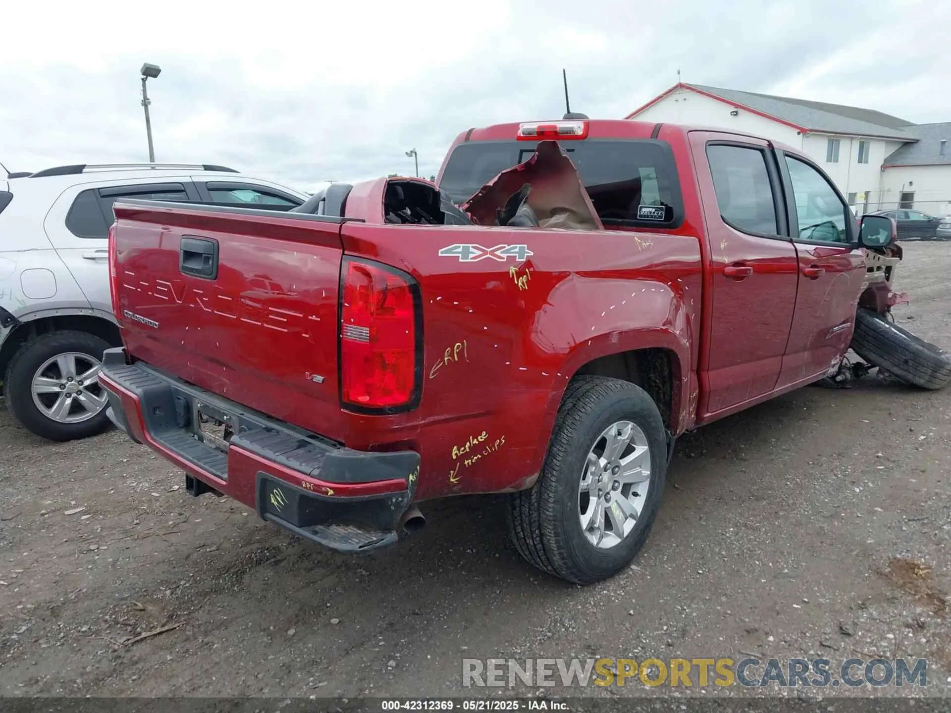 4 fotografías del automóvil dañado 1GCGTCEN8M1169498 CHEVROLET COLORADO 2021