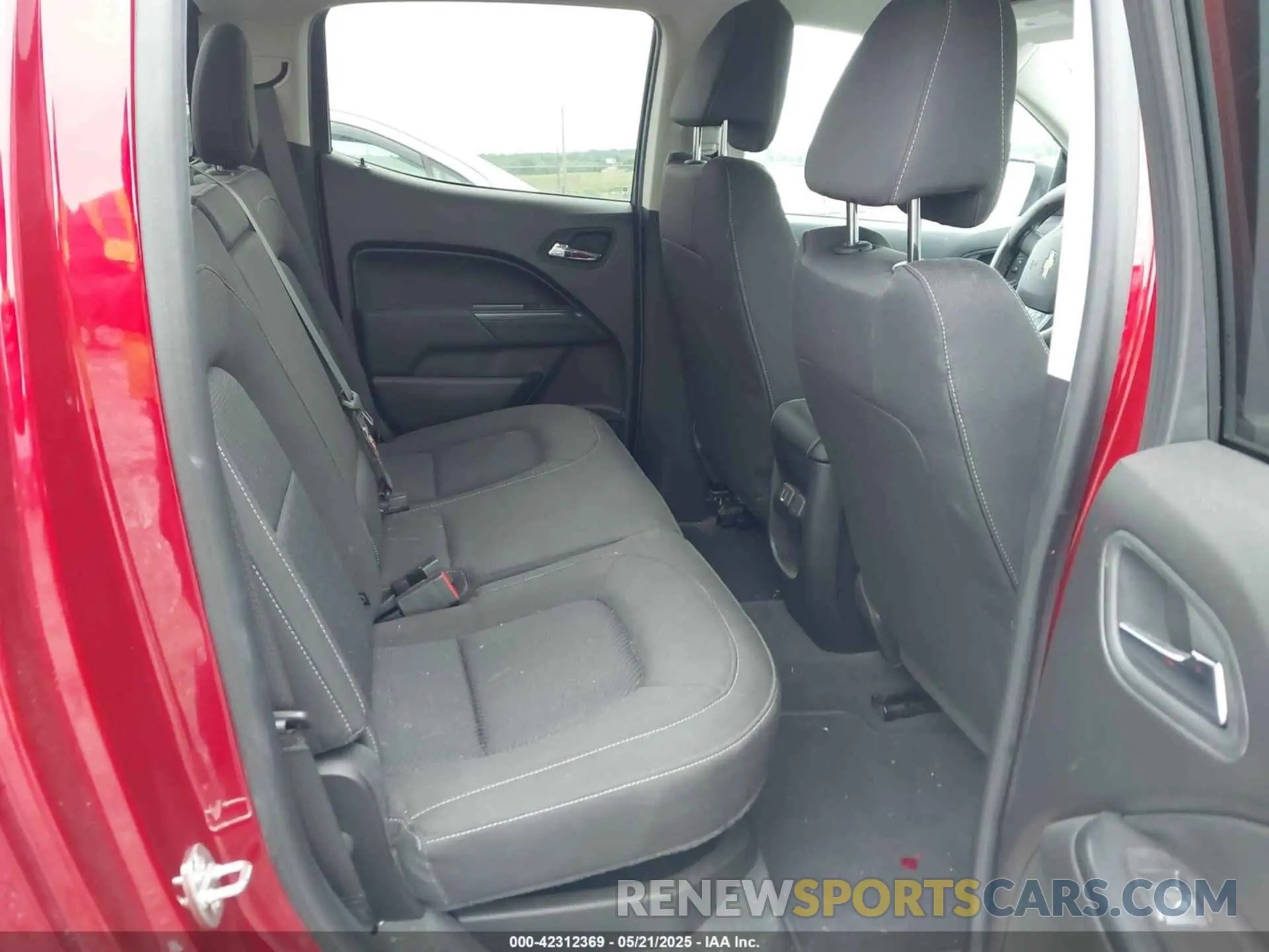 8 fotografías del automóvil dañado 1GCGTCEN8M1169498 CHEVROLET COLORADO 2021