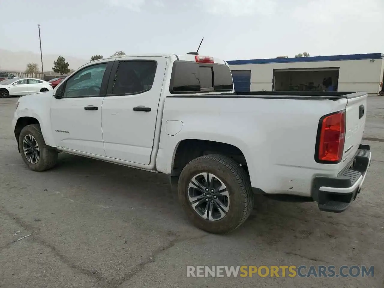 2 fotografías del automóvil dañado 1GCGTDEN2M1116950 CHEVROLET COLORADO 2021