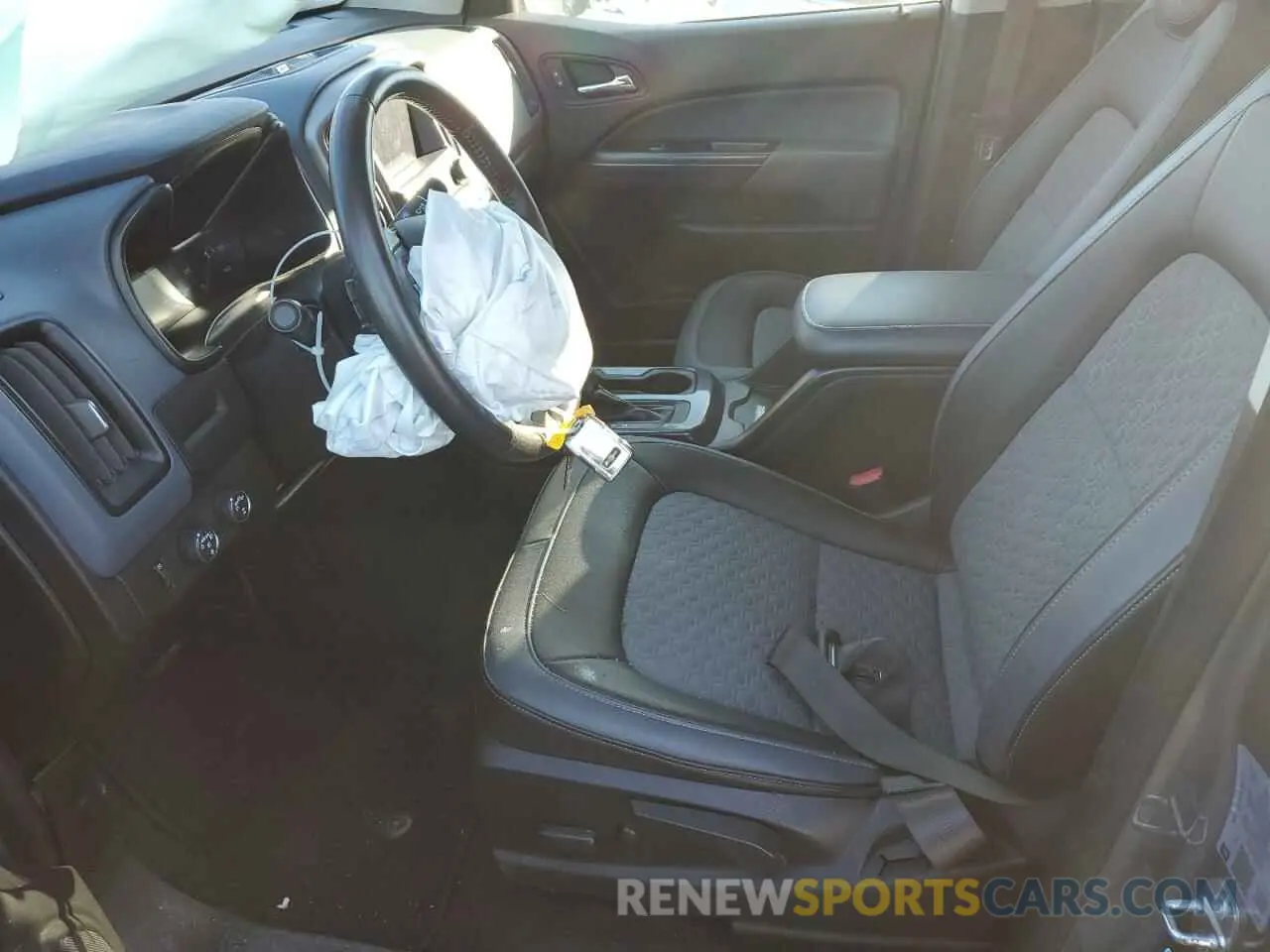 7 fotografías del automóvil dañado 1GCGTDEN4M1206486 CHEVROLET COLORADO 2021