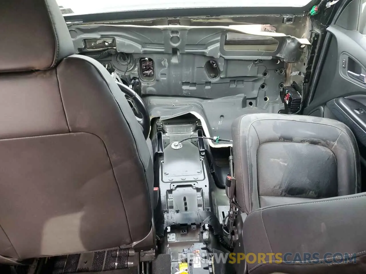 8 fotografías del automóvil dañado 1GCGTDEN7M1289699 CHEVROLET COLORADO 2021