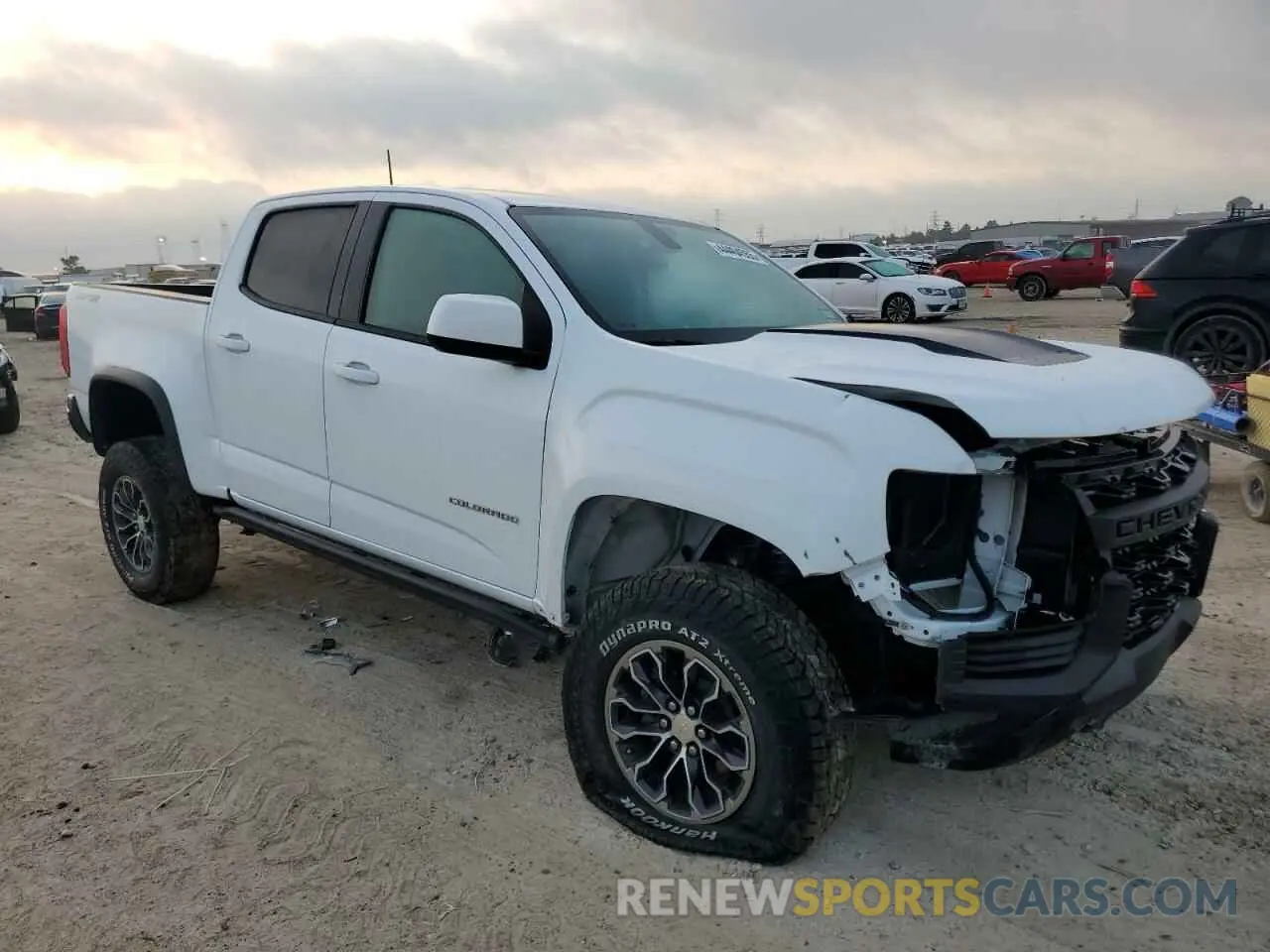 4 fotografías del automóvil dañado 1GCGTEEN8M1285957 CHEVROLET COLORADO 2021