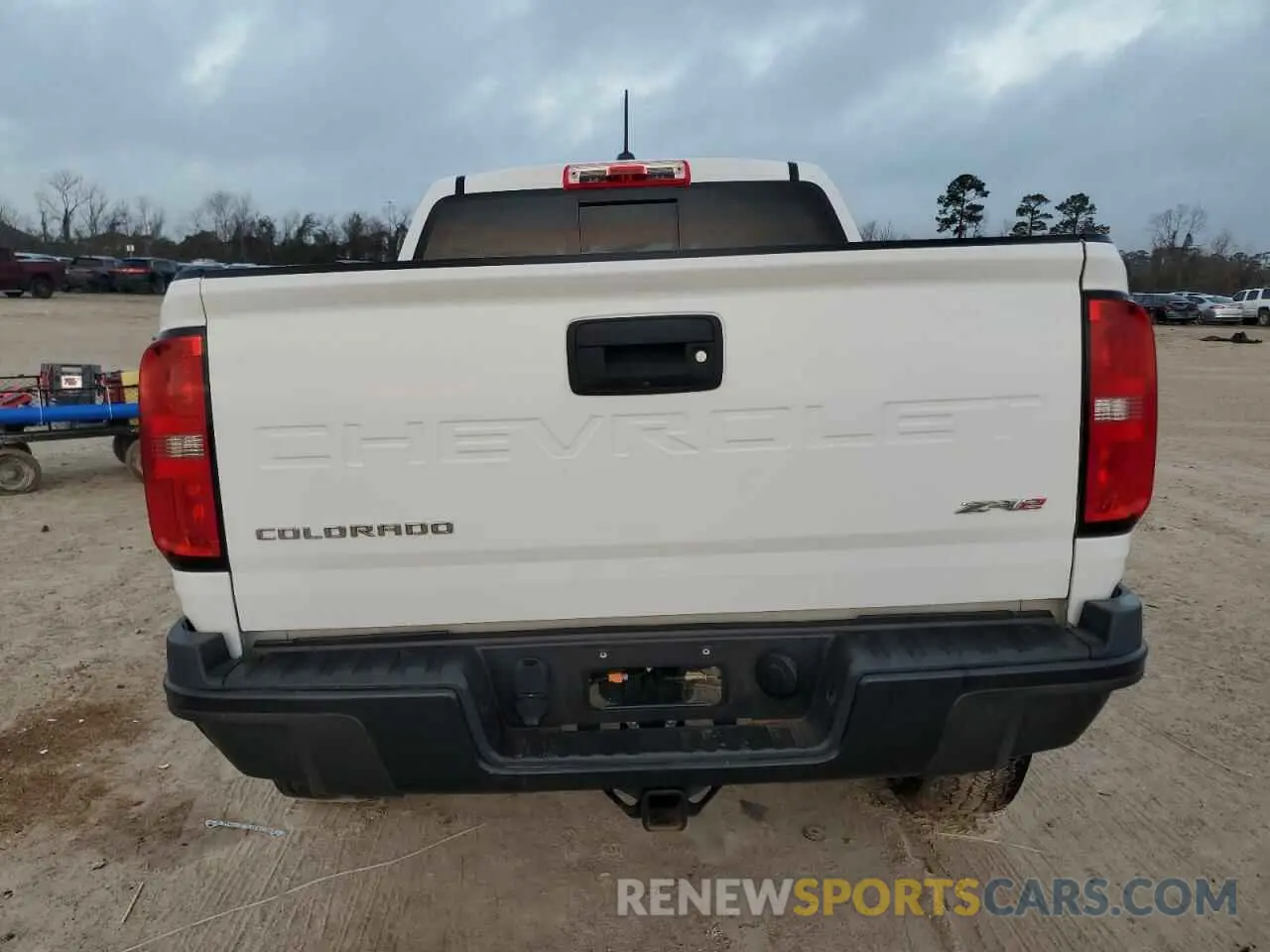 6 fotografías del automóvil dañado 1GCGTEEN8M1285957 CHEVROLET COLORADO 2021