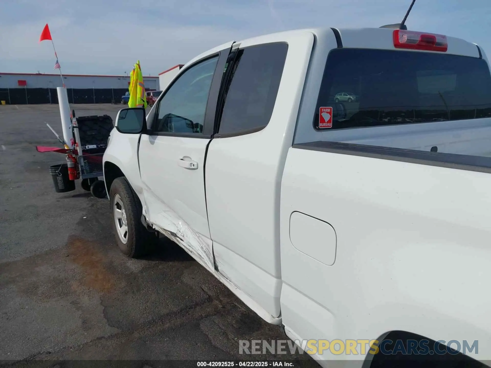 17 fotografías del automóvil dañado 1GCHSBEA0M1198797 CHEVROLET COLORADO 2021