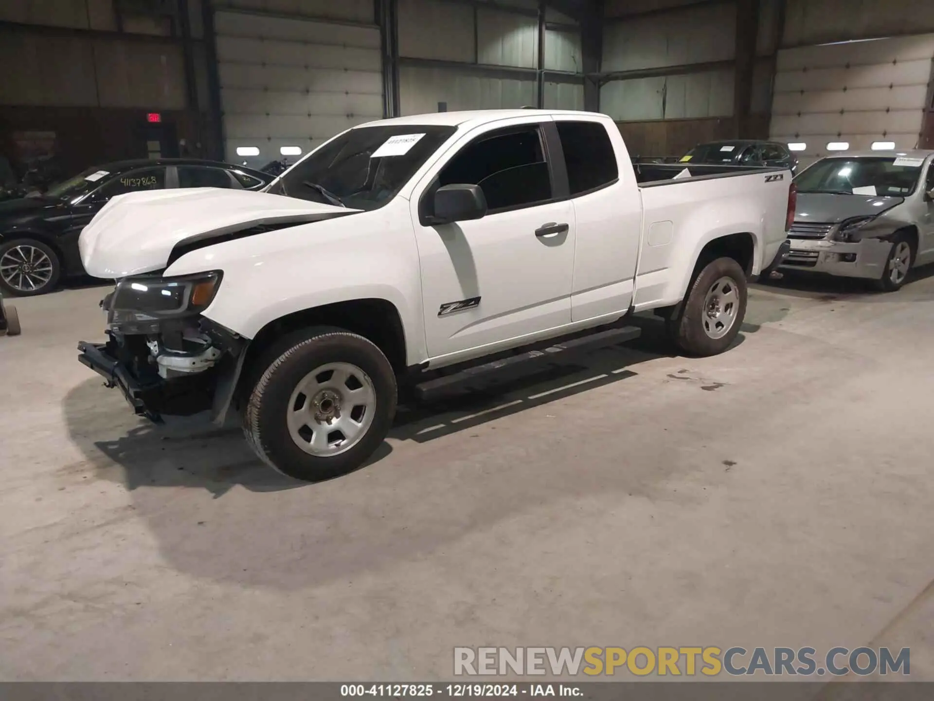 2 fotografías del automóvil dañado 1GCHSBEA3M1236023 CHEVROLET COLORADO 2021