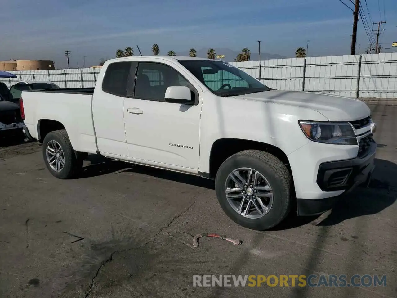 4 fotografías del automóvil dañado 1GCHSBEA5M1253048 CHEVROLET COLORADO 2021