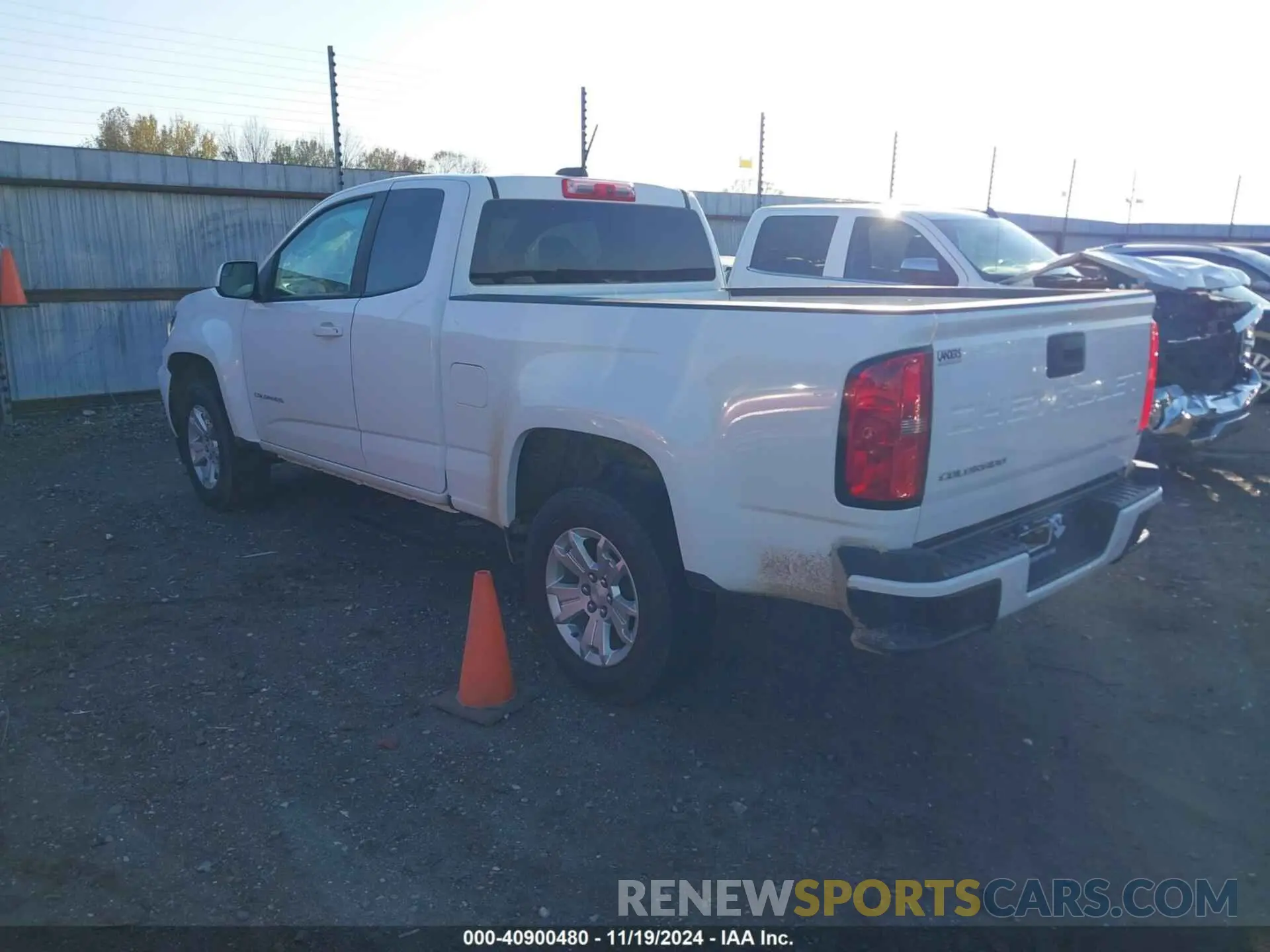 3 fotografías del automóvil dañado 1GCHSCEA4M1287200 CHEVROLET COLORADO 2021