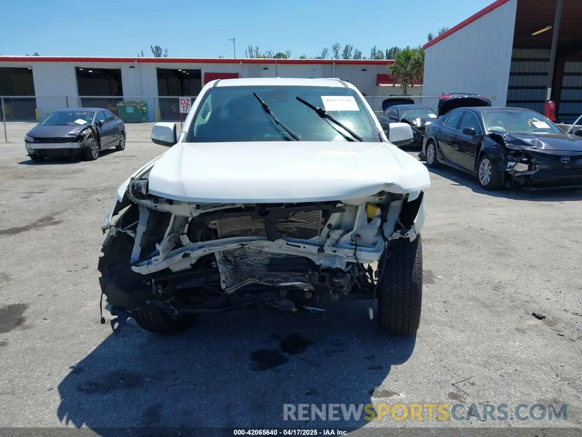 11 fotografías del automóvil dañado 1GCHSCEA5M1247241 CHEVROLET COLORADO 2021