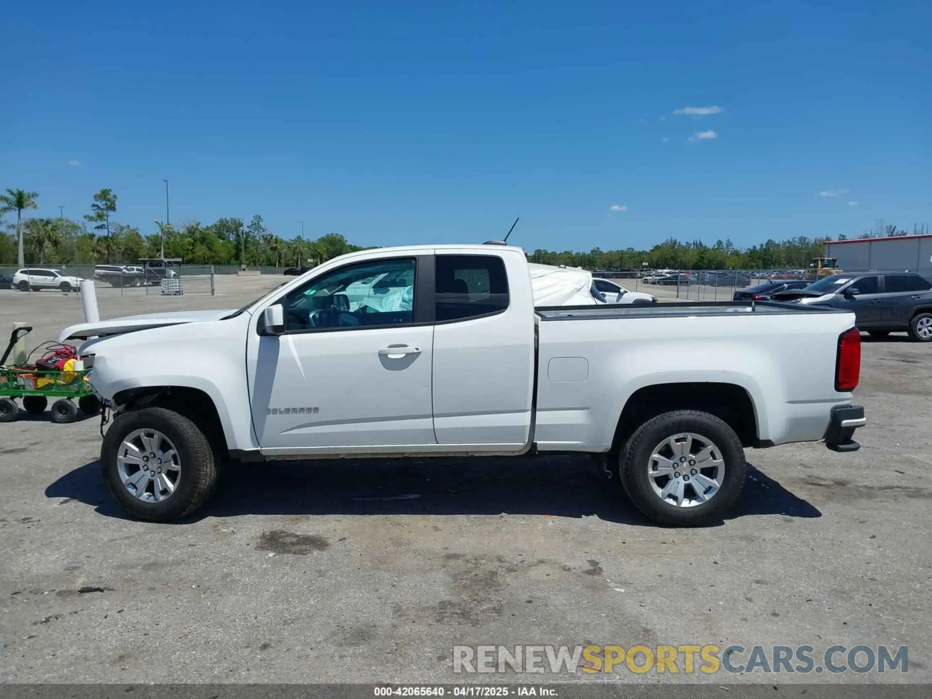 13 fotografías del automóvil dañado 1GCHSCEA5M1247241 CHEVROLET COLORADO 2021
