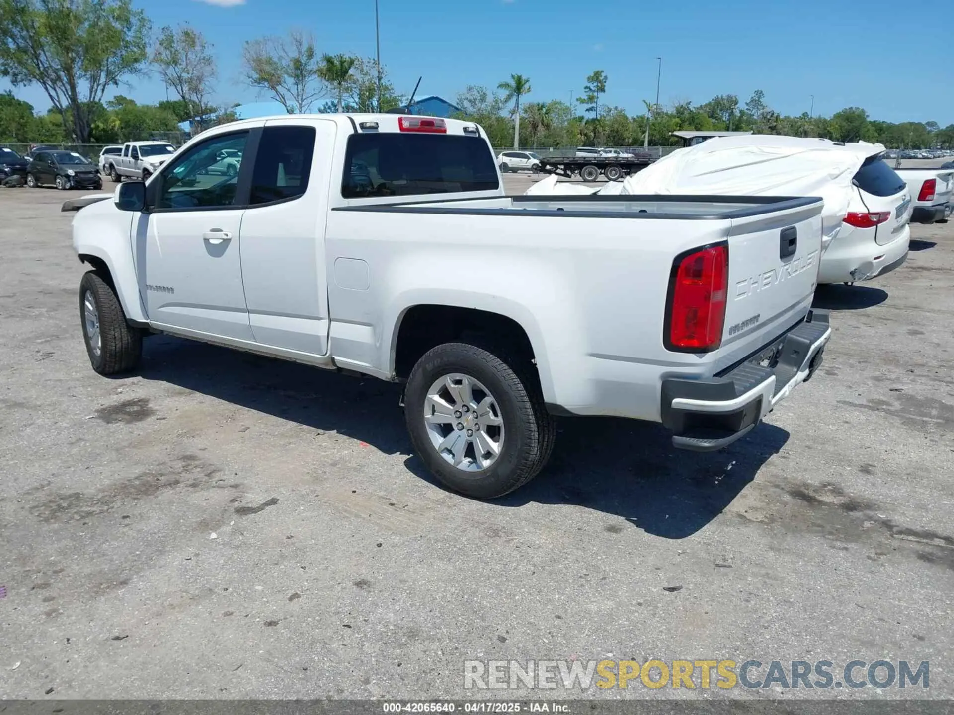 3 fotografías del automóvil dañado 1GCHSCEA5M1247241 CHEVROLET COLORADO 2021