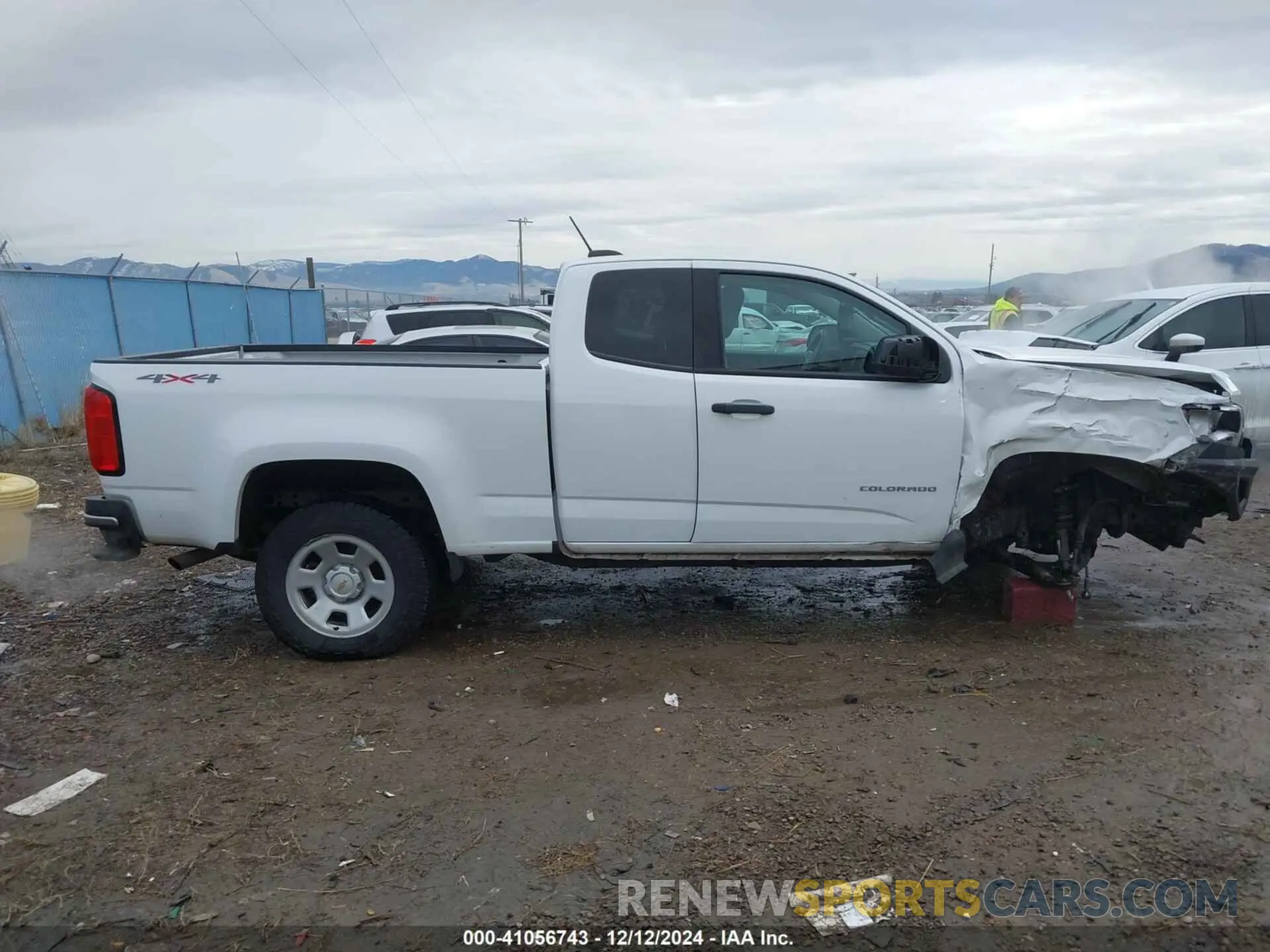 14 fotografías del automóvil dañado 1GCHTBEN2M1141579 CHEVROLET COLORADO 2021