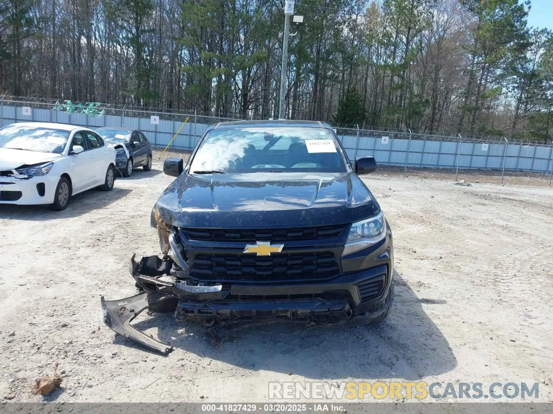 12 fotografías del automóvil dañado 1GCHTBEN2M1151898 CHEVROLET COLORADO 2021