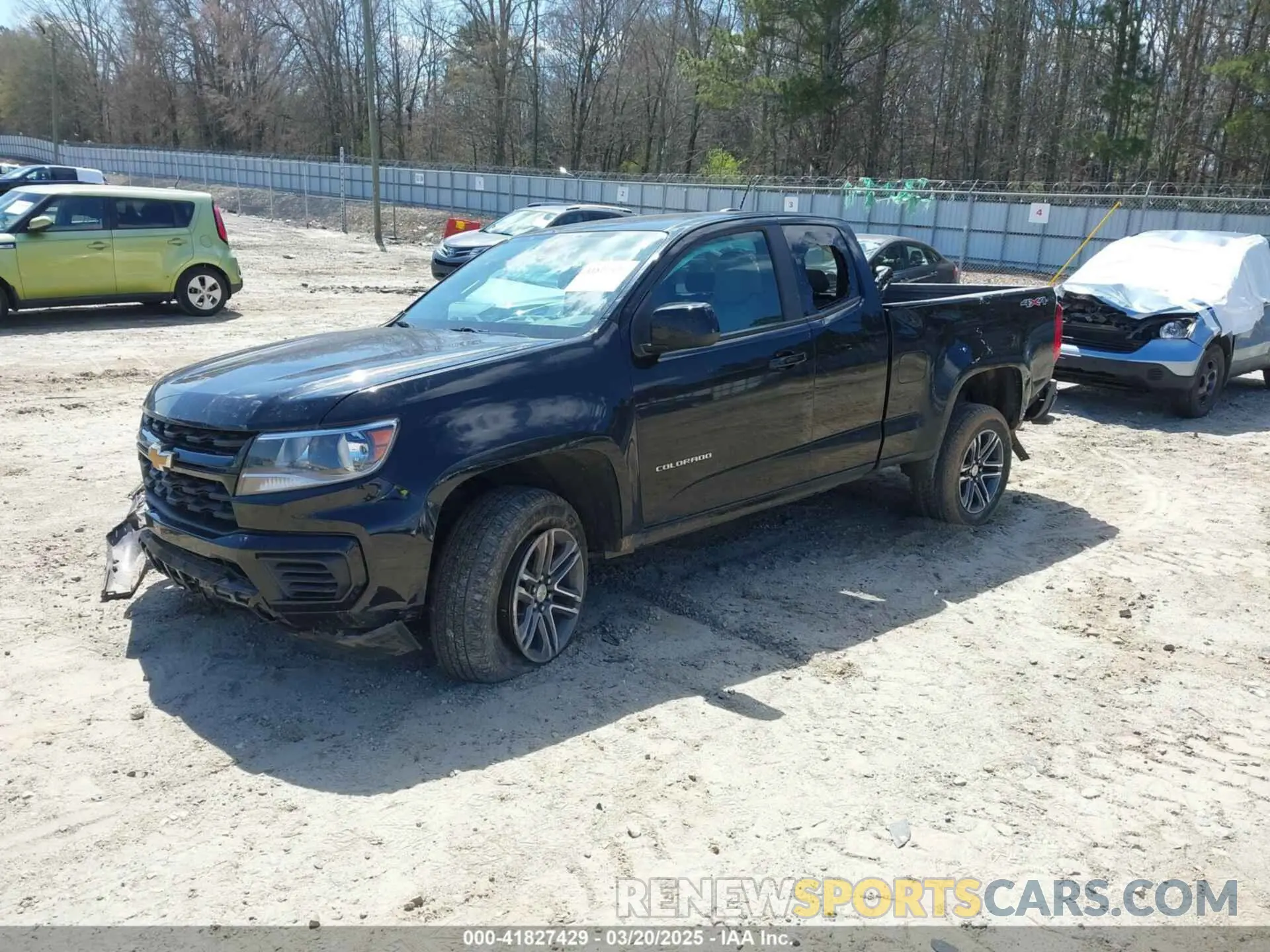 2 fotografías del automóvil dañado 1GCHTBEN2M1151898 CHEVROLET COLORADO 2021