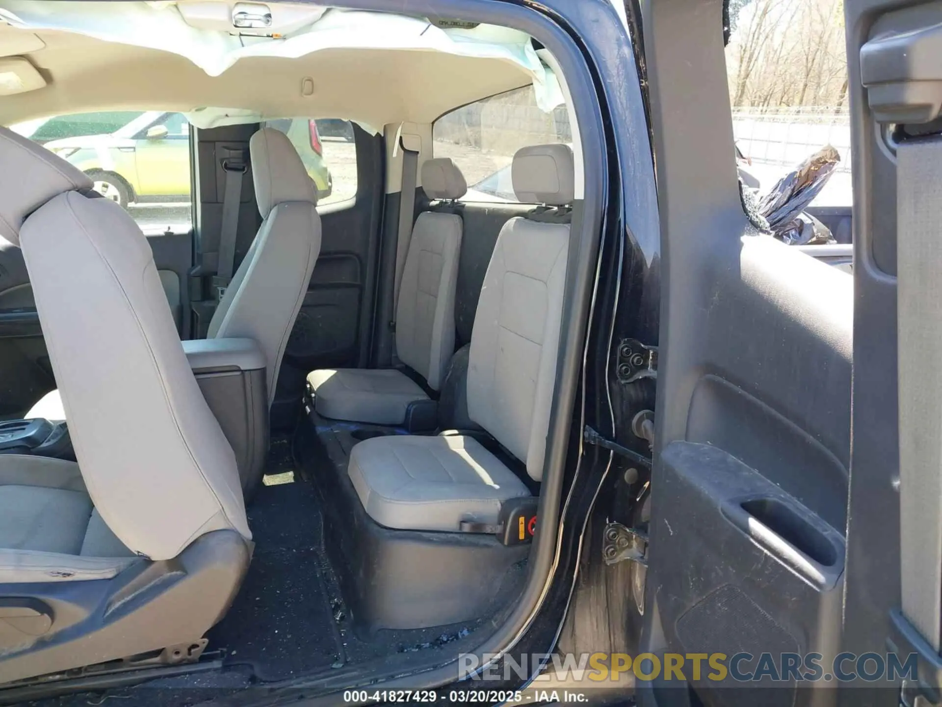 8 fotografías del automóvil dañado 1GCHTBEN2M1151898 CHEVROLET COLORADO 2021