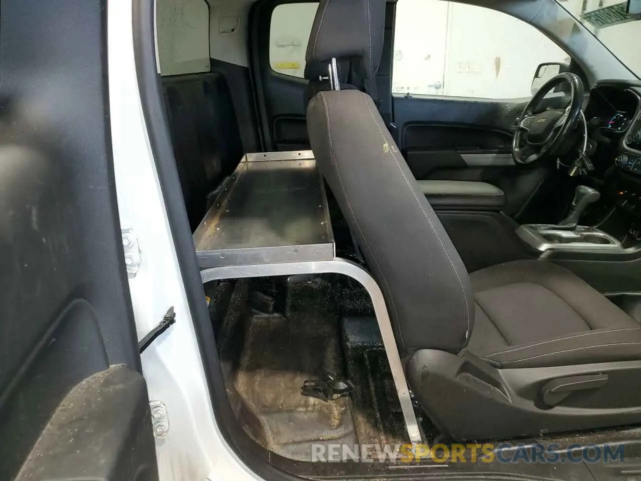 10 fotografías del automóvil dañado 1GCHTCEAXM1253310 CHEVROLET COLORADO 2021