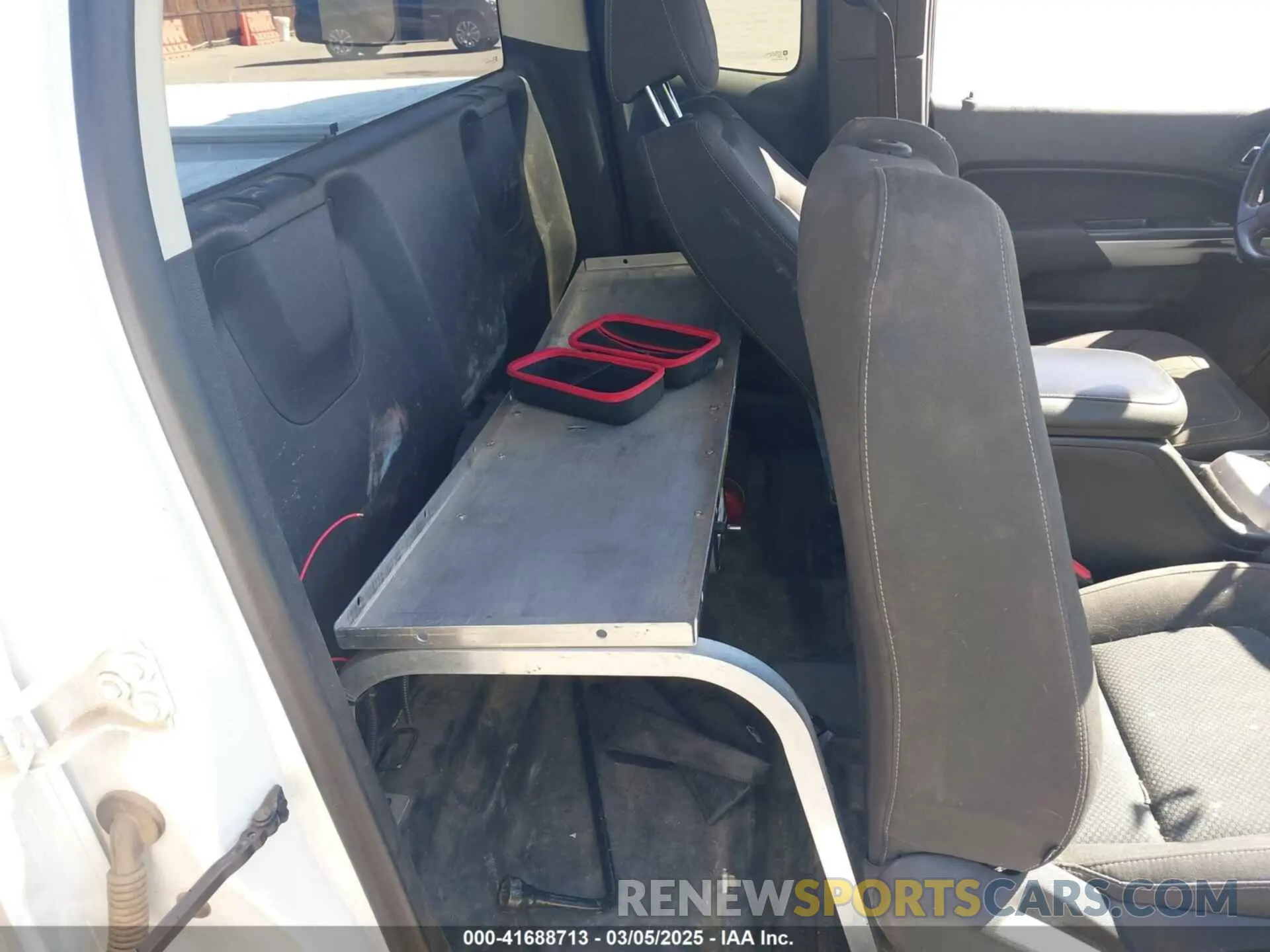 8 fotografías del automóvil dañado 1GCHTCEAXM1254599 CHEVROLET COLORADO 2021
