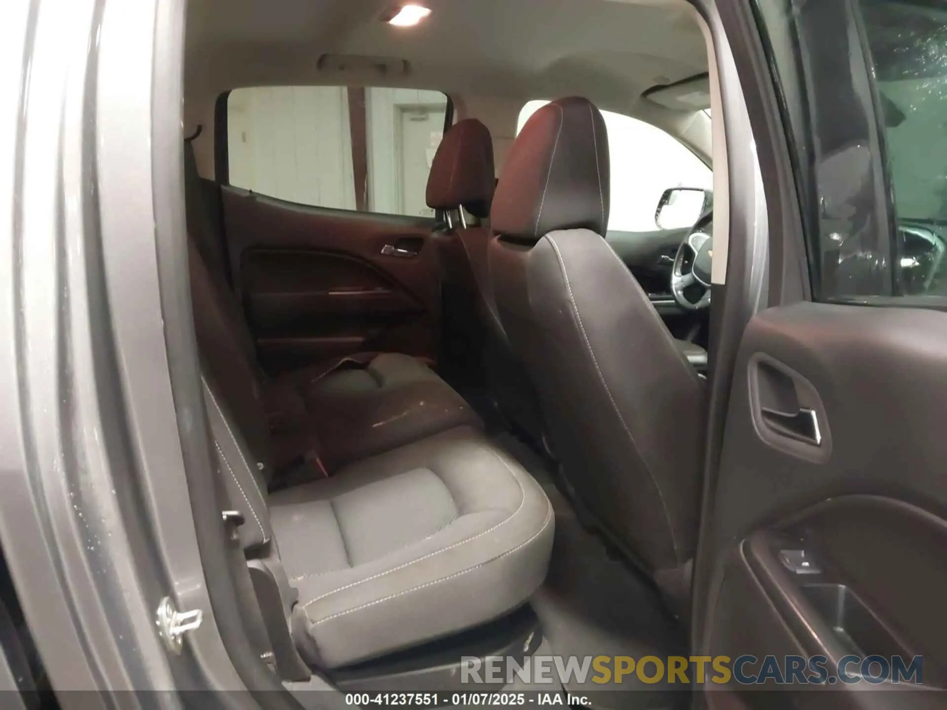 8 fotografías del automóvil dañado 1GCGSCEN7N1251047 CHEVROLET COLORADO 2022