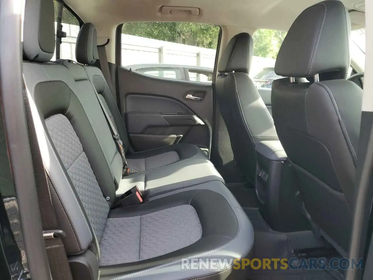 10 fotografías del automóvil dañado 1GCGSDEN7N1185718 CHEVROLET COLORADO 2022