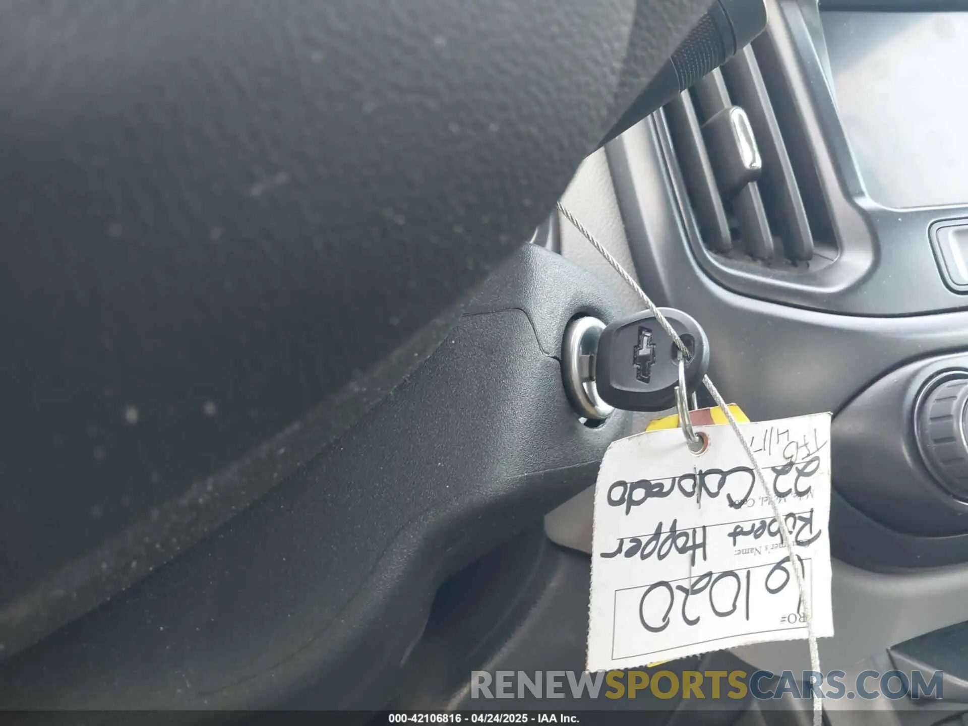 11 fotografías del automóvil dañado 1GCGTBEN6N1127343 CHEVROLET COLORADO 2022