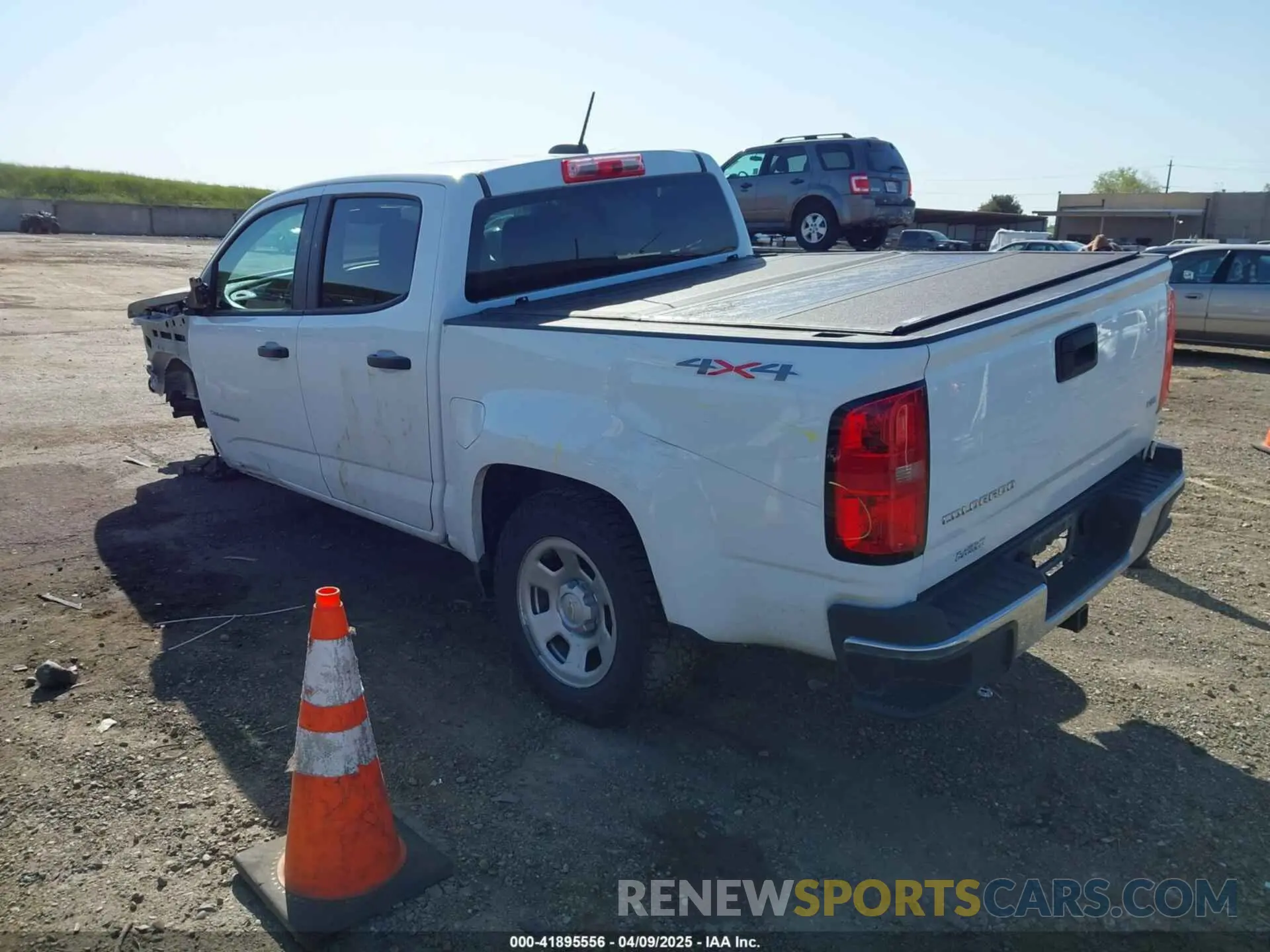 3 fotografías del automóvil dañado 1GCGTBEN7N1284766 CHEVROLET COLORADO 2022