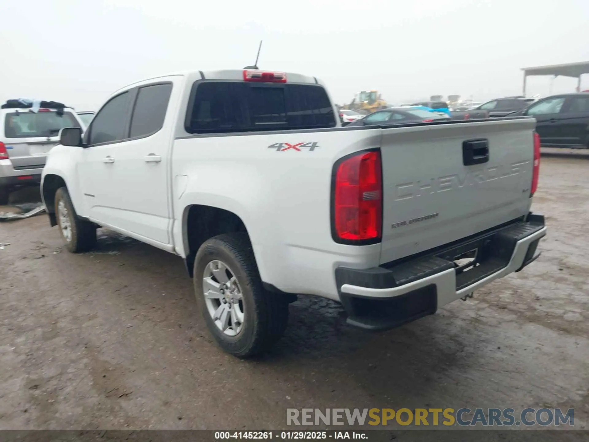 3 fotografías del automóvil dañado 1GCGTCEN0N1248245 CHEVROLET COLORADO 2022