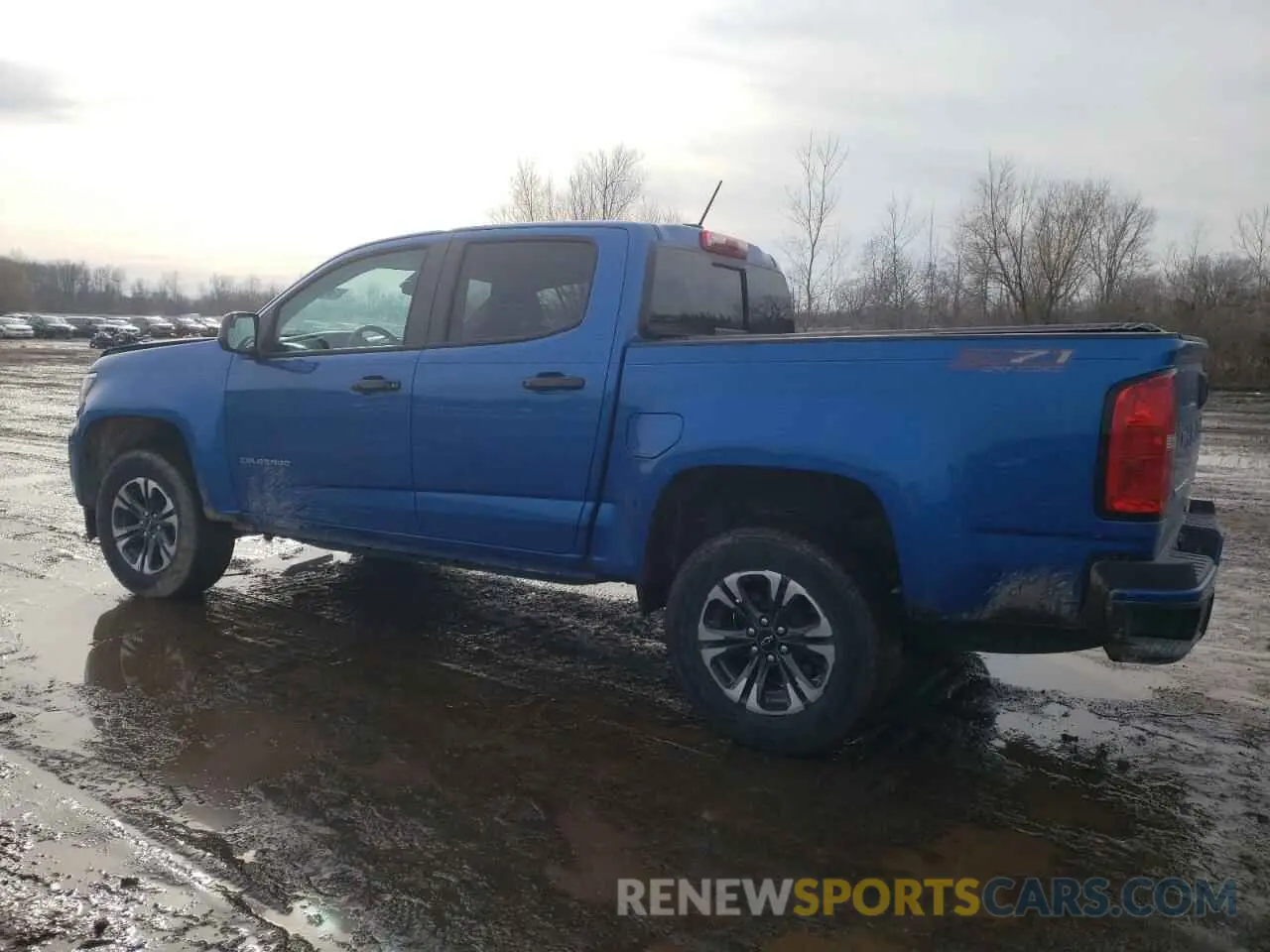 2 fotografías del automóvil dañado 1GCGTDEN0N1332832 CHEVROLET COLORADO 2022