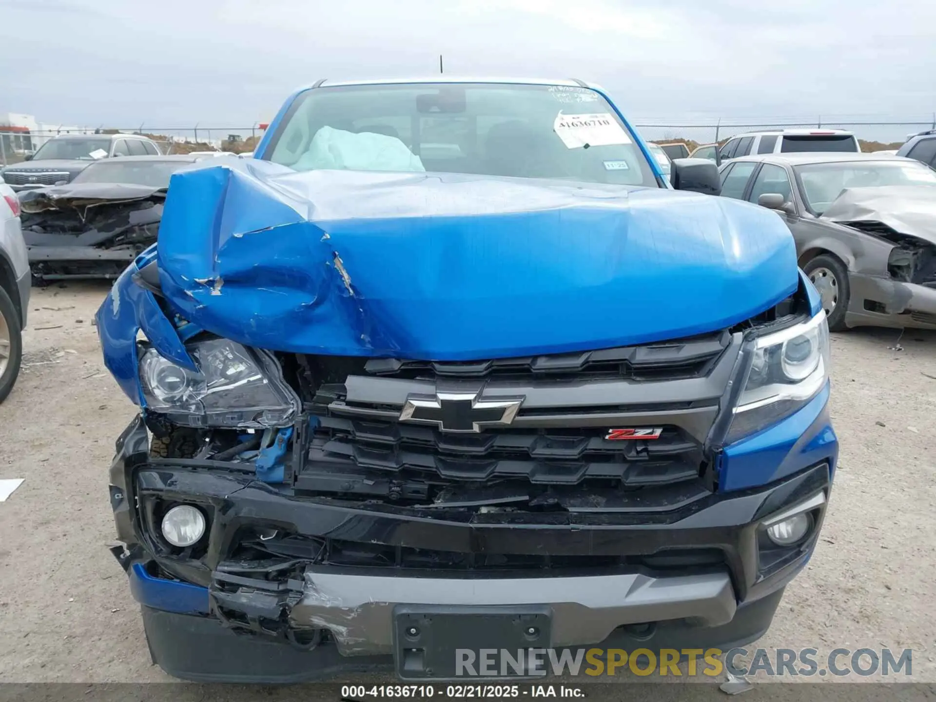 12 fotografías del automóvil dañado 1GCGTDEN1N1316915 CHEVROLET COLORADO 2022