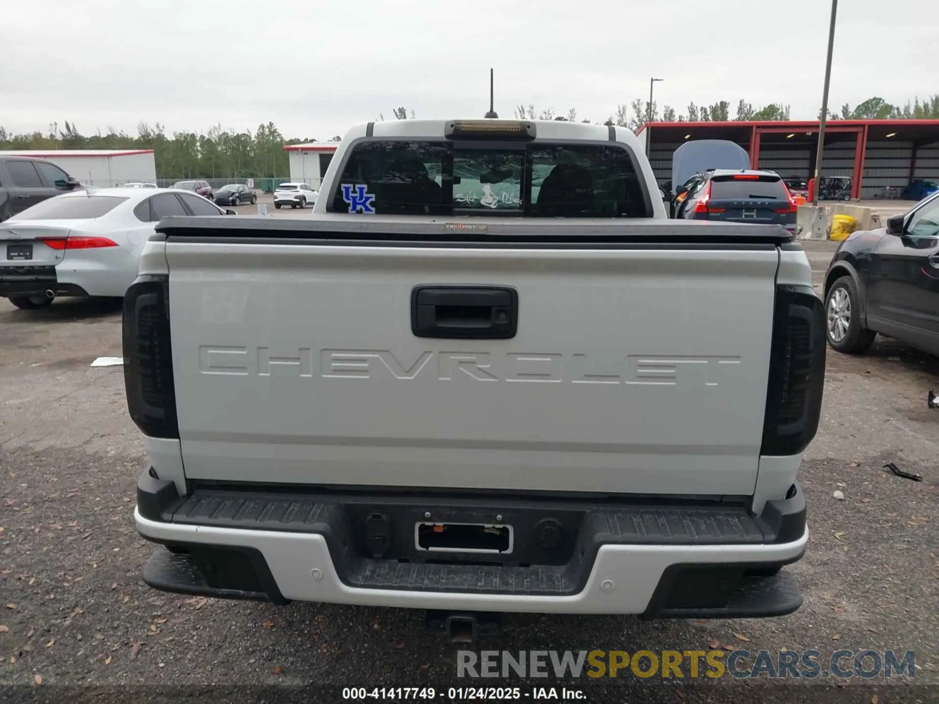 16 fotografías del automóvil dañado 1GCGTDEN7N1332410 CHEVROLET COLORADO 2022