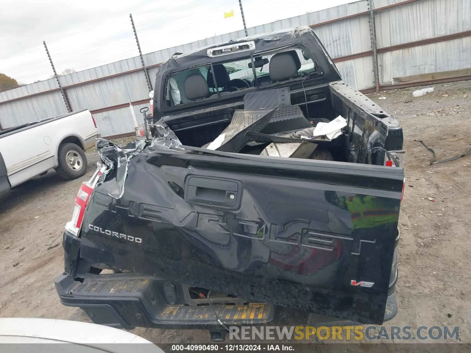 18 fotografías del automóvil dañado 1GCGTDENXN1136509 CHEVROLET COLORADO 2022