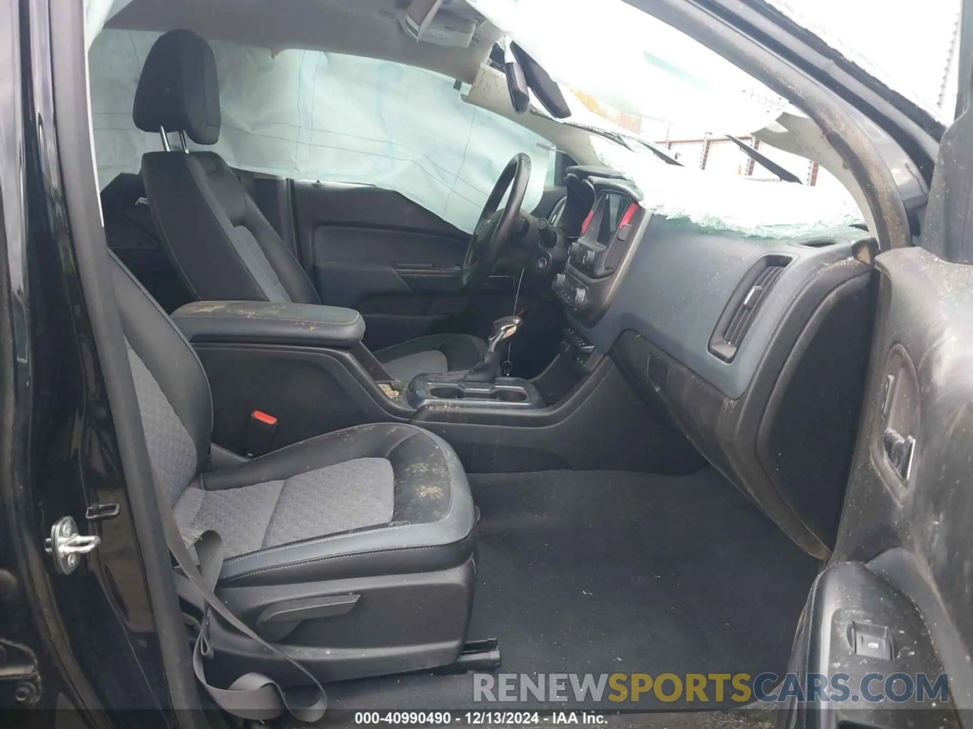 5 fotografías del automóvil dañado 1GCGTDENXN1136509 CHEVROLET COLORADO 2022
