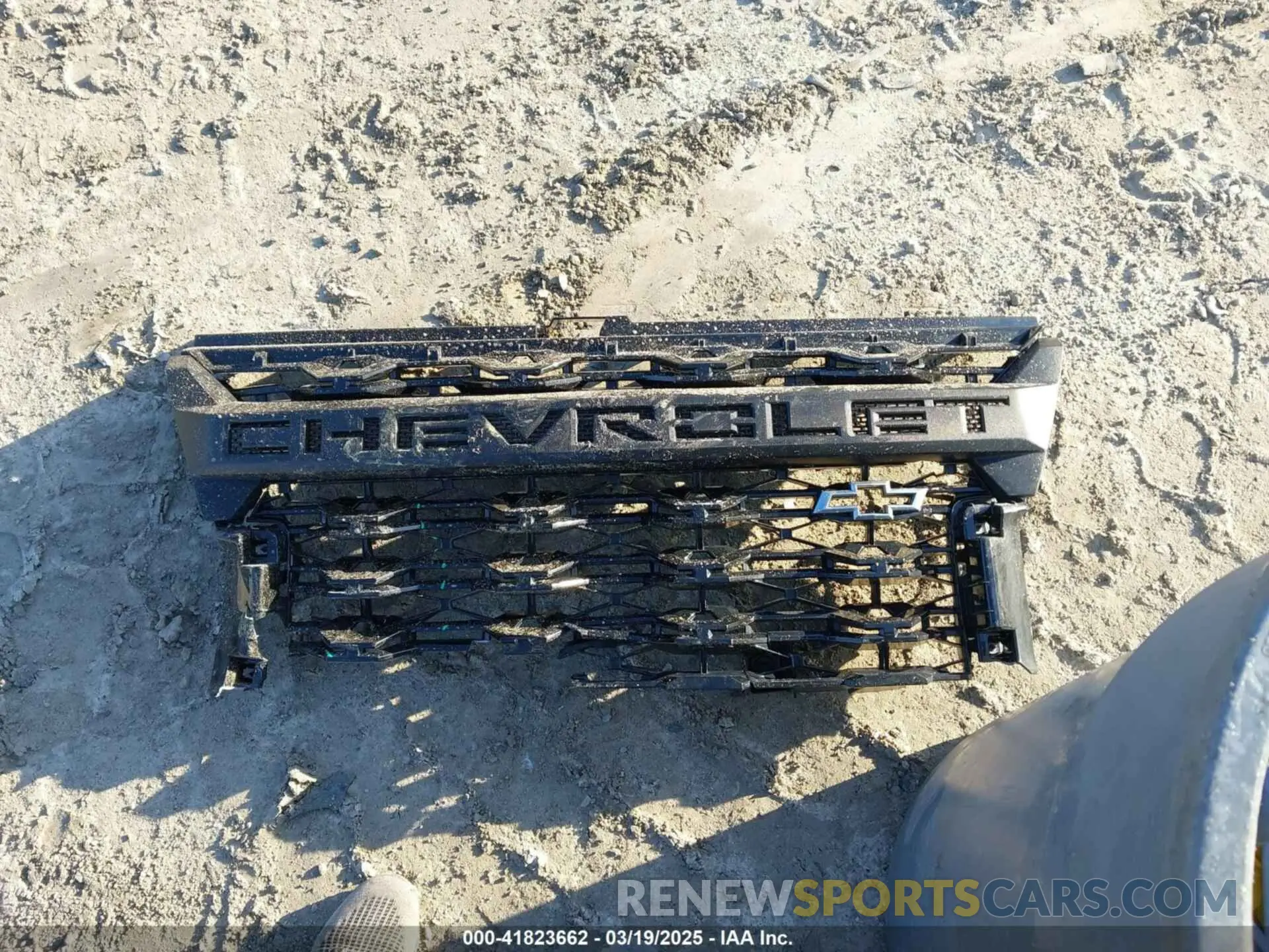 12 fotografías del automóvil dañado 1GCGTEEN0N1305930 CHEVROLET COLORADO 2022
