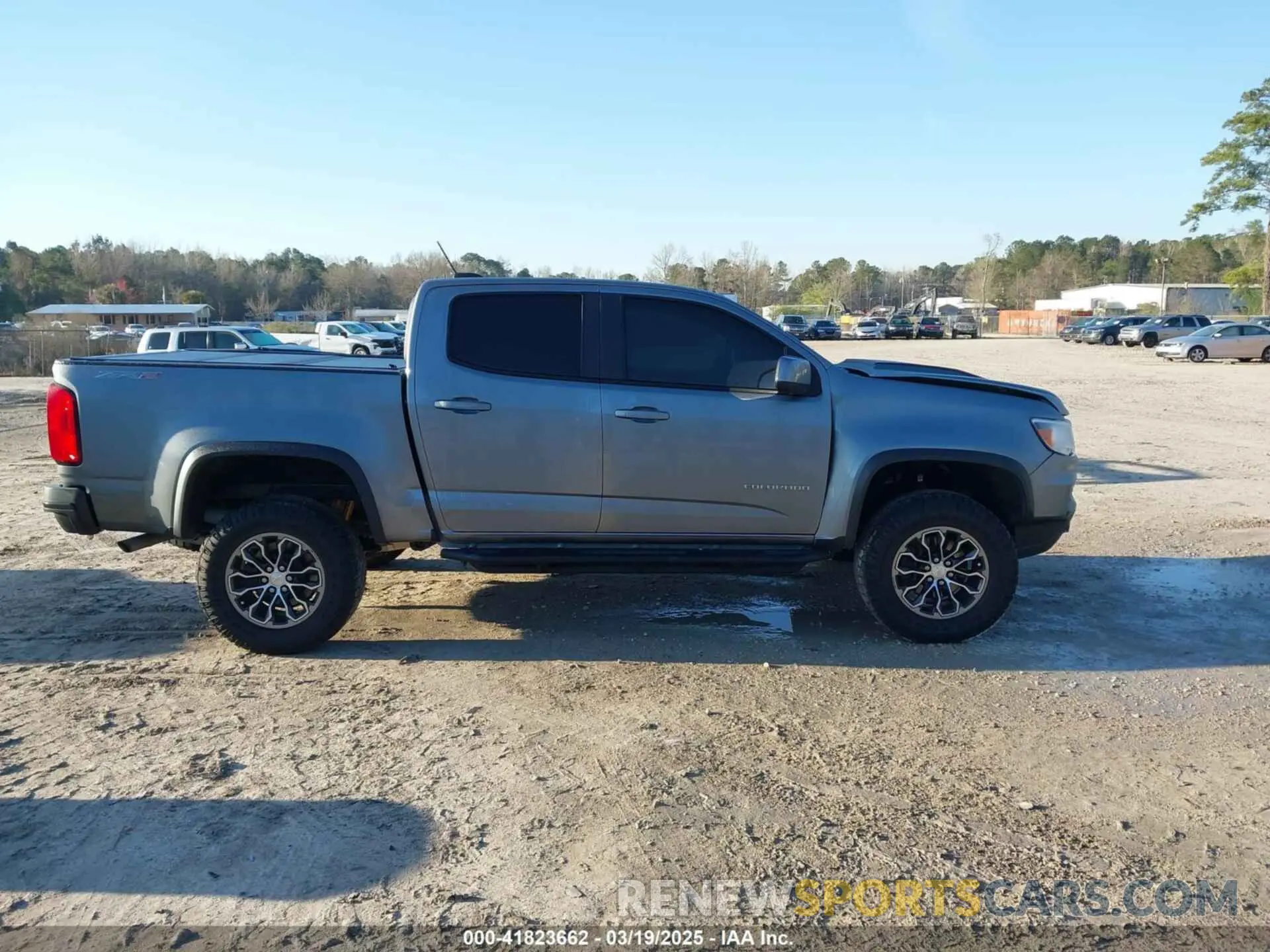 14 fotografías del automóvil dañado 1GCGTEEN0N1305930 CHEVROLET COLORADO 2022