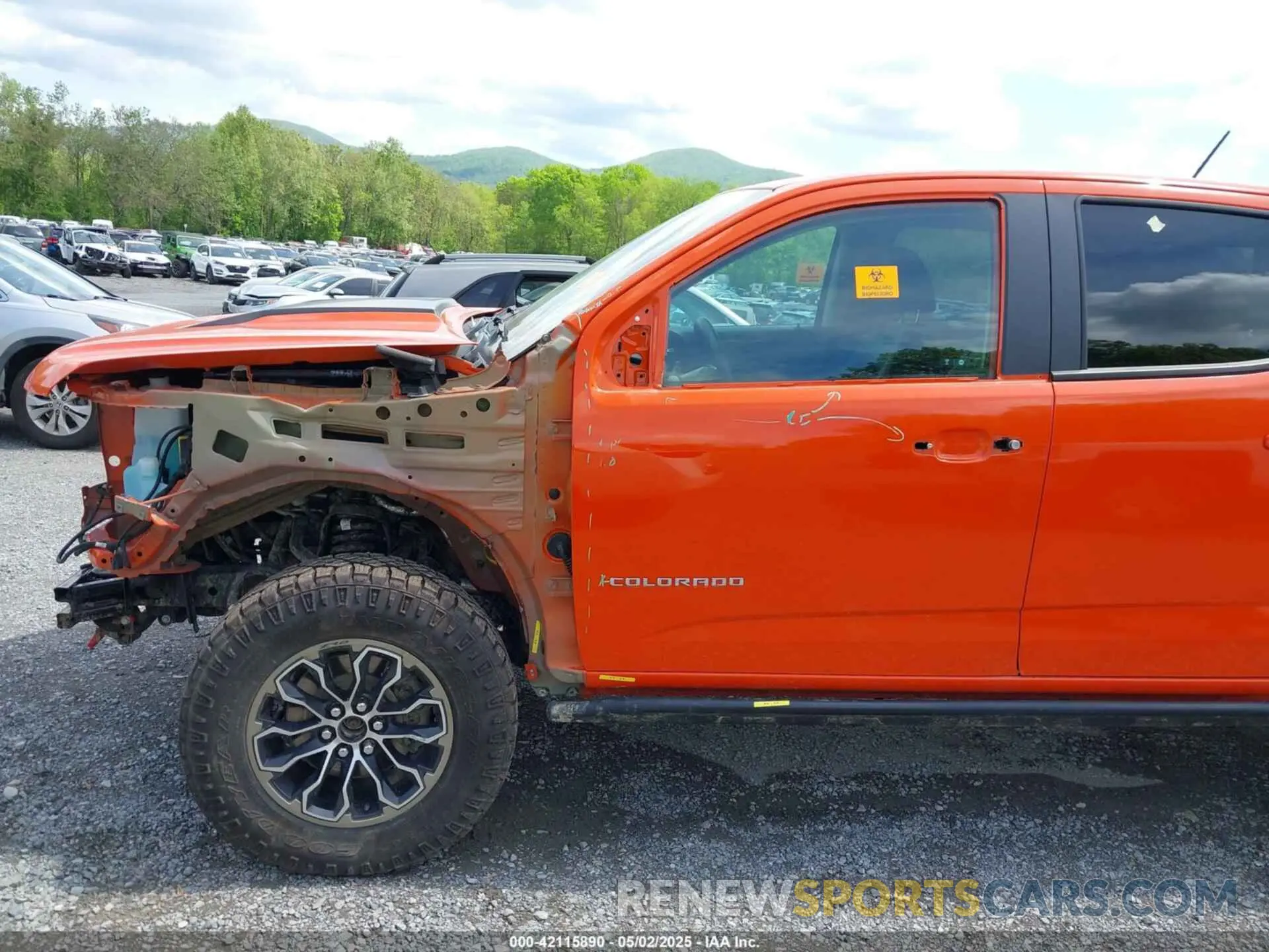 15 fotografías del automóvil dañado 1GCGTEEN1N1110502 CHEVROLET COLORADO 2022