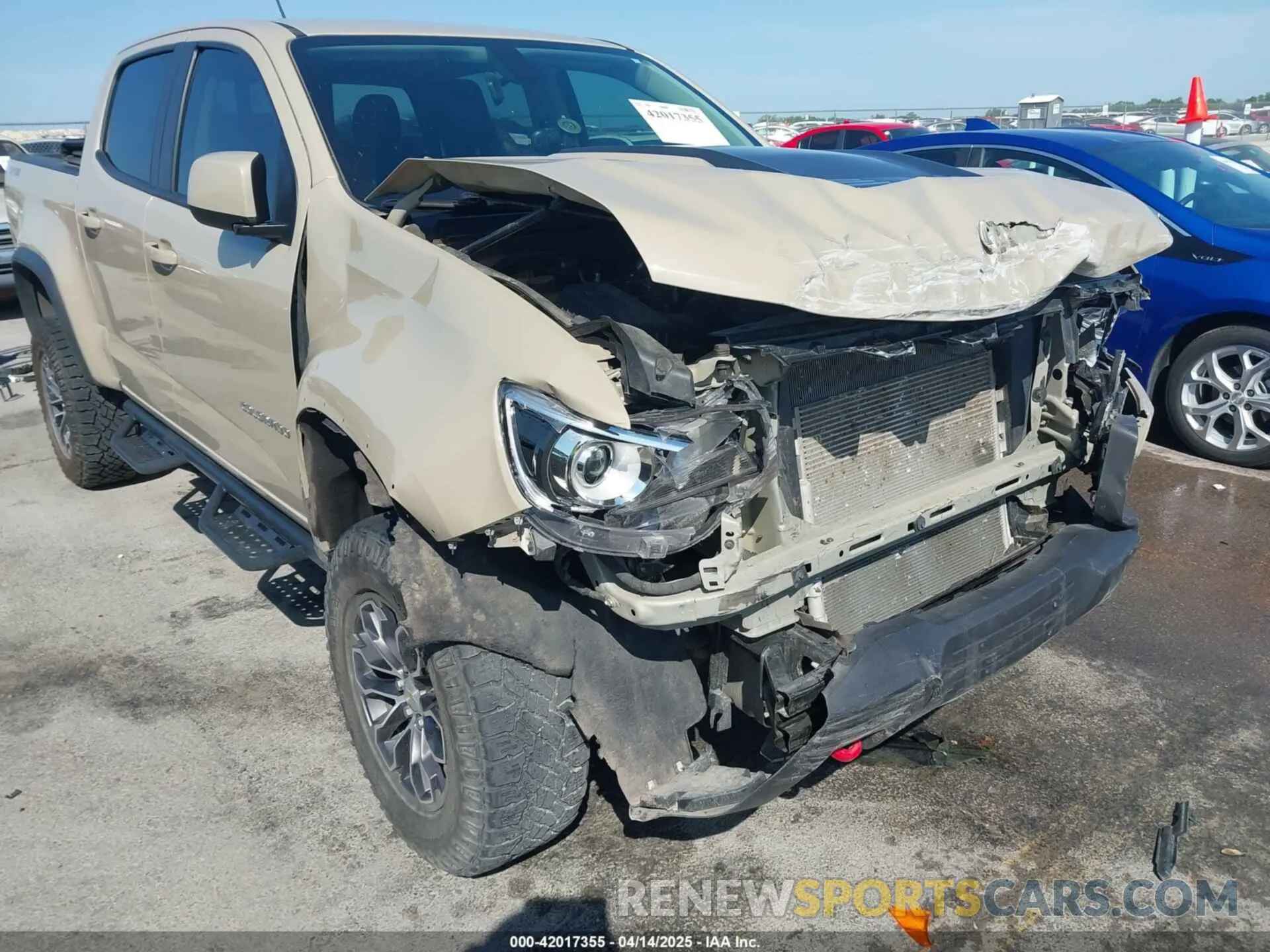6 fotografías del automóvil dañado 1GCGTEEN5N1327731 CHEVROLET COLORADO 2022