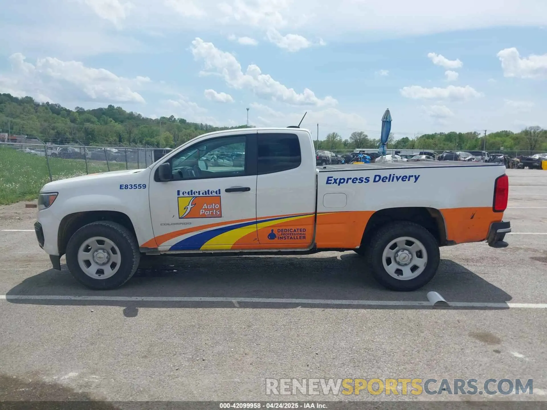 14 fotografías del automóvil dañado 1GCHSBEA0N1125804 CHEVROLET COLORADO 2022