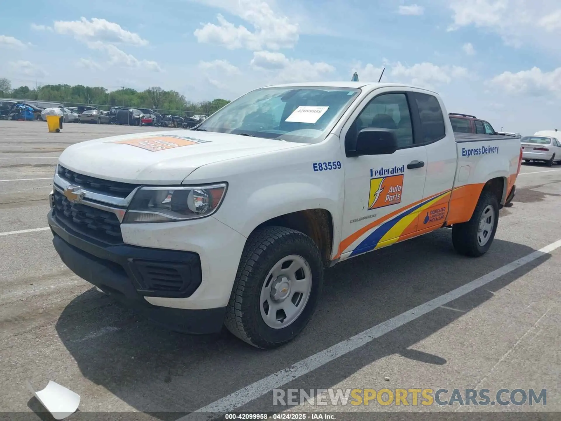 2 fotografías del automóvil dañado 1GCHSBEA0N1125804 CHEVROLET COLORADO 2022
