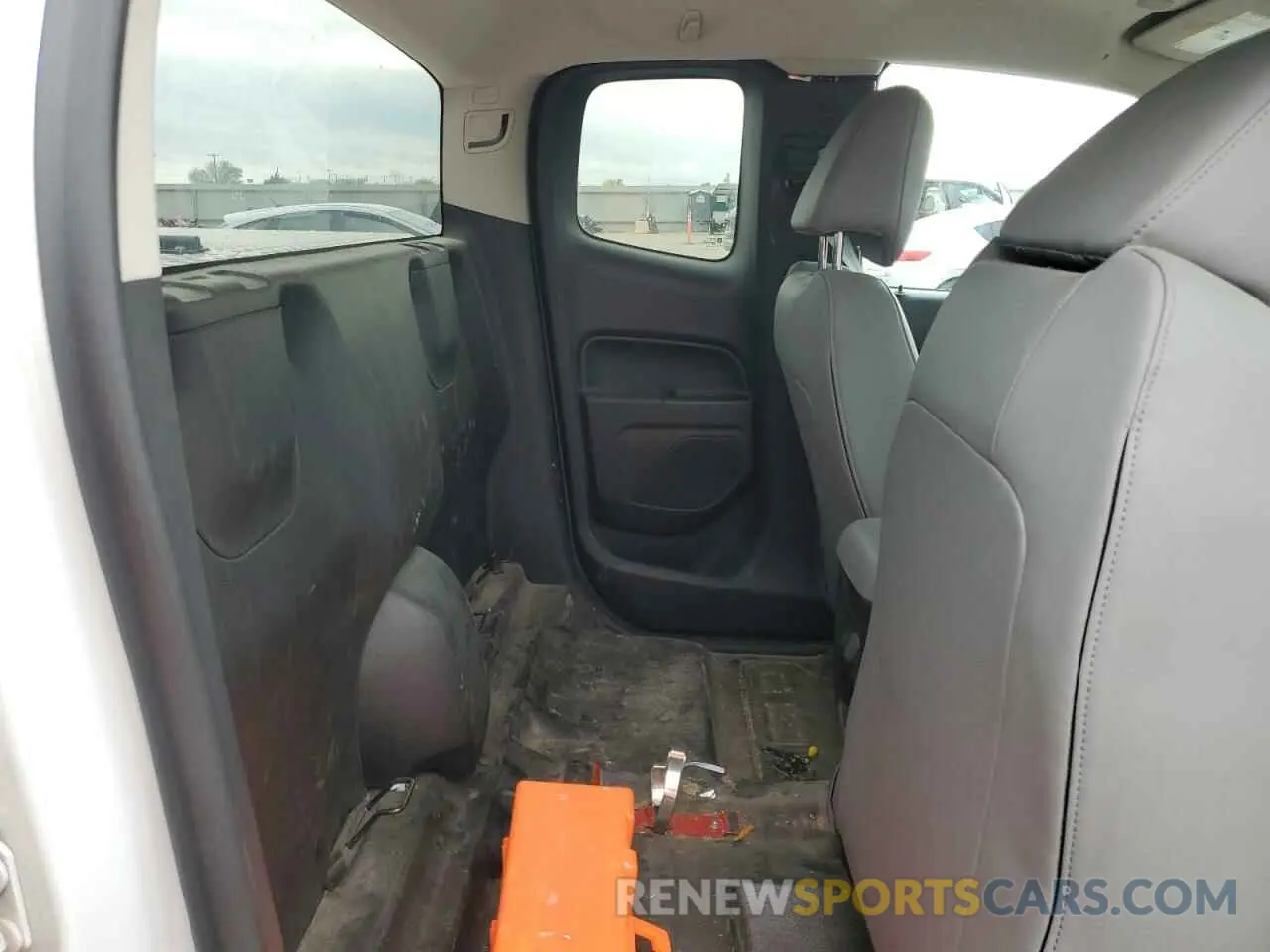 10 fotografías del automóvil dañado 1GCHSBEA8N1140518 CHEVROLET COLORADO 2022