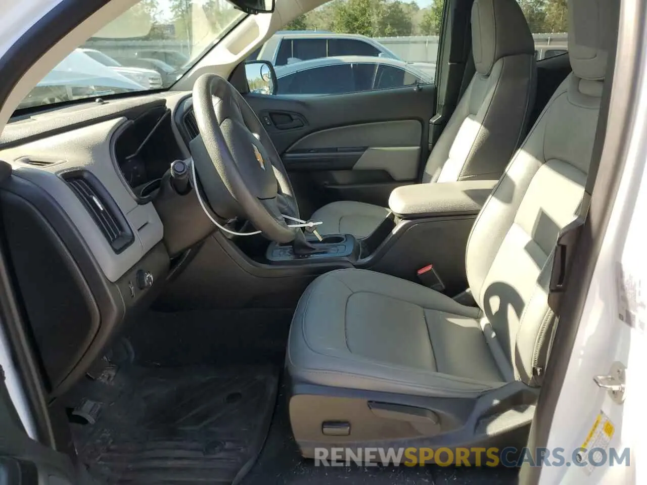 7 fotografías del automóvil dañado 1GCHSBEN3N1327703 CHEVROLET COLORADO 2022