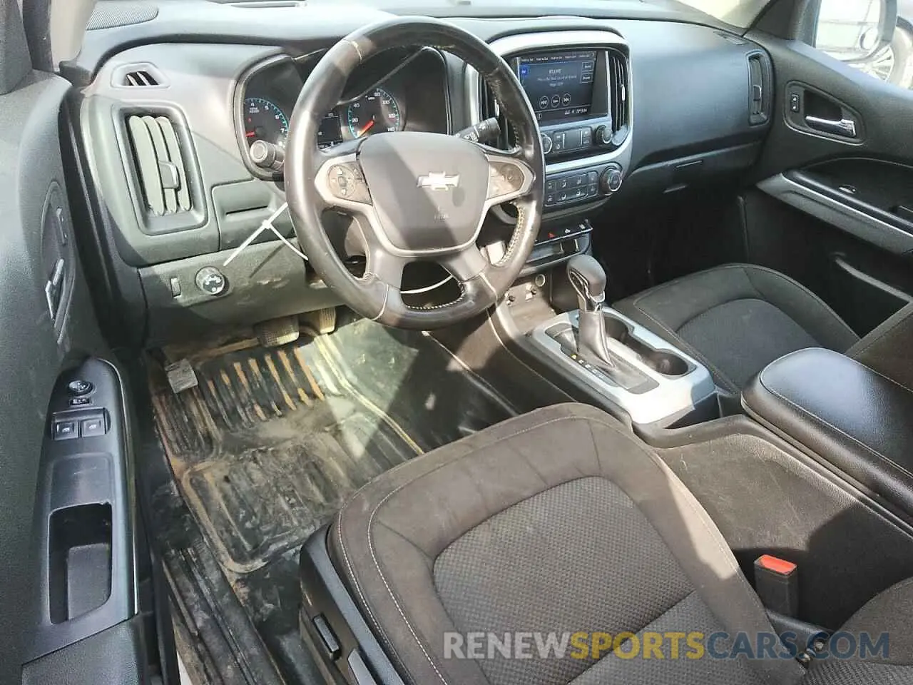 8 fotografías del automóvil dañado 1GCHSCEA0N1116610 CHEVROLET COLORADO 2022