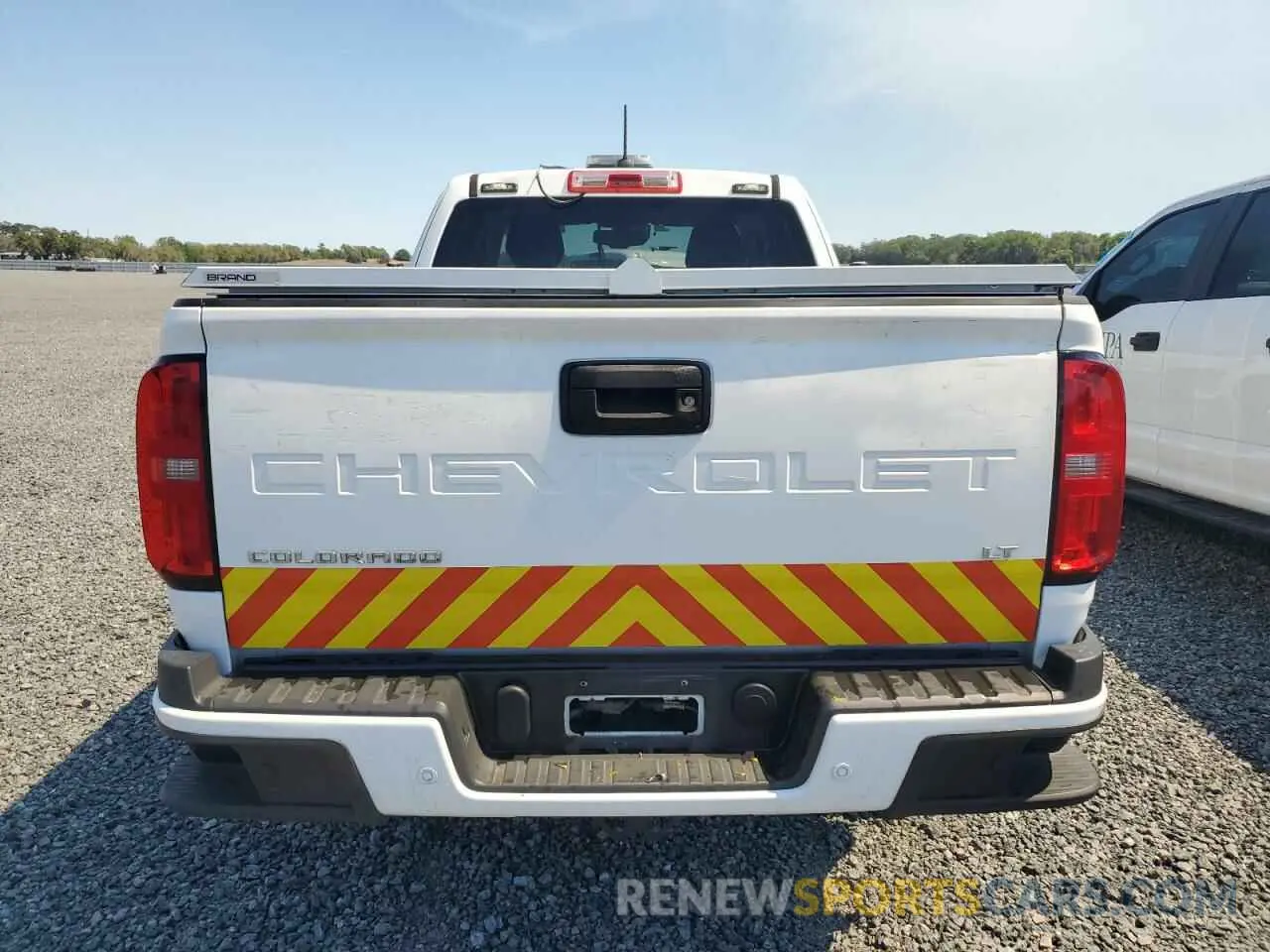 6 fotografías del automóvil dañado 1GCHSCEA2N1117046 CHEVROLET COLORADO 2022