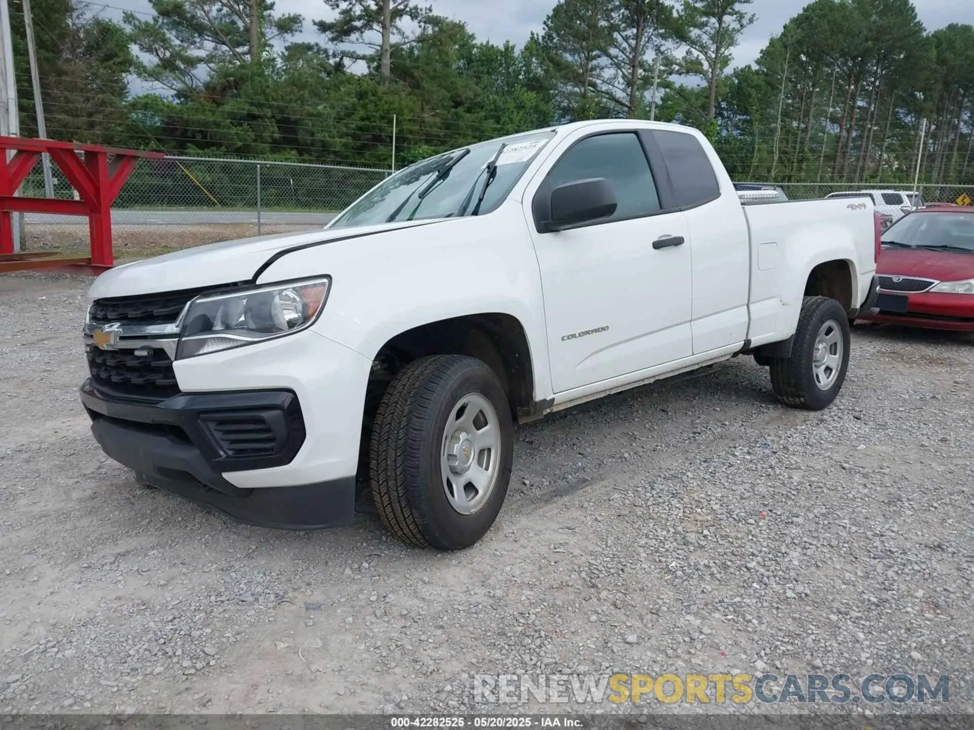 2 fotografías del automóvil dañado 1GCHTBEA6N1140563 CHEVROLET COLORADO 2022