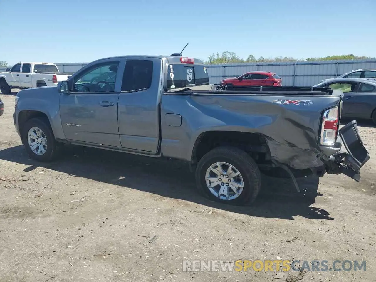 2 fotografías del automóvil dañado 1GCHTCEA8N1298831 CHEVROLET COLORADO 2022