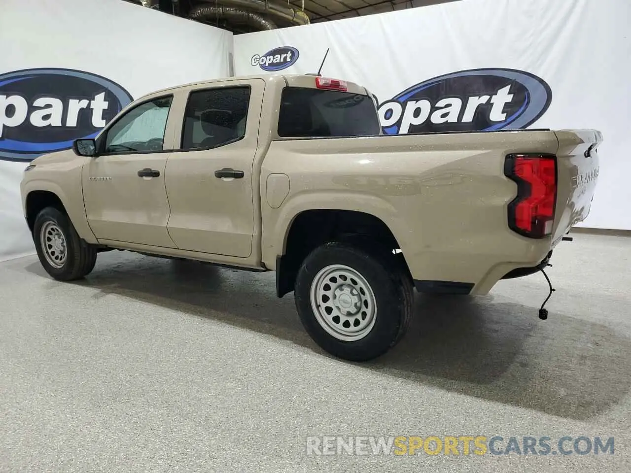 2 fotografías del automóvil dañado 1GCGSBEC8P1178346 CHEVROLET COLORADO 2023