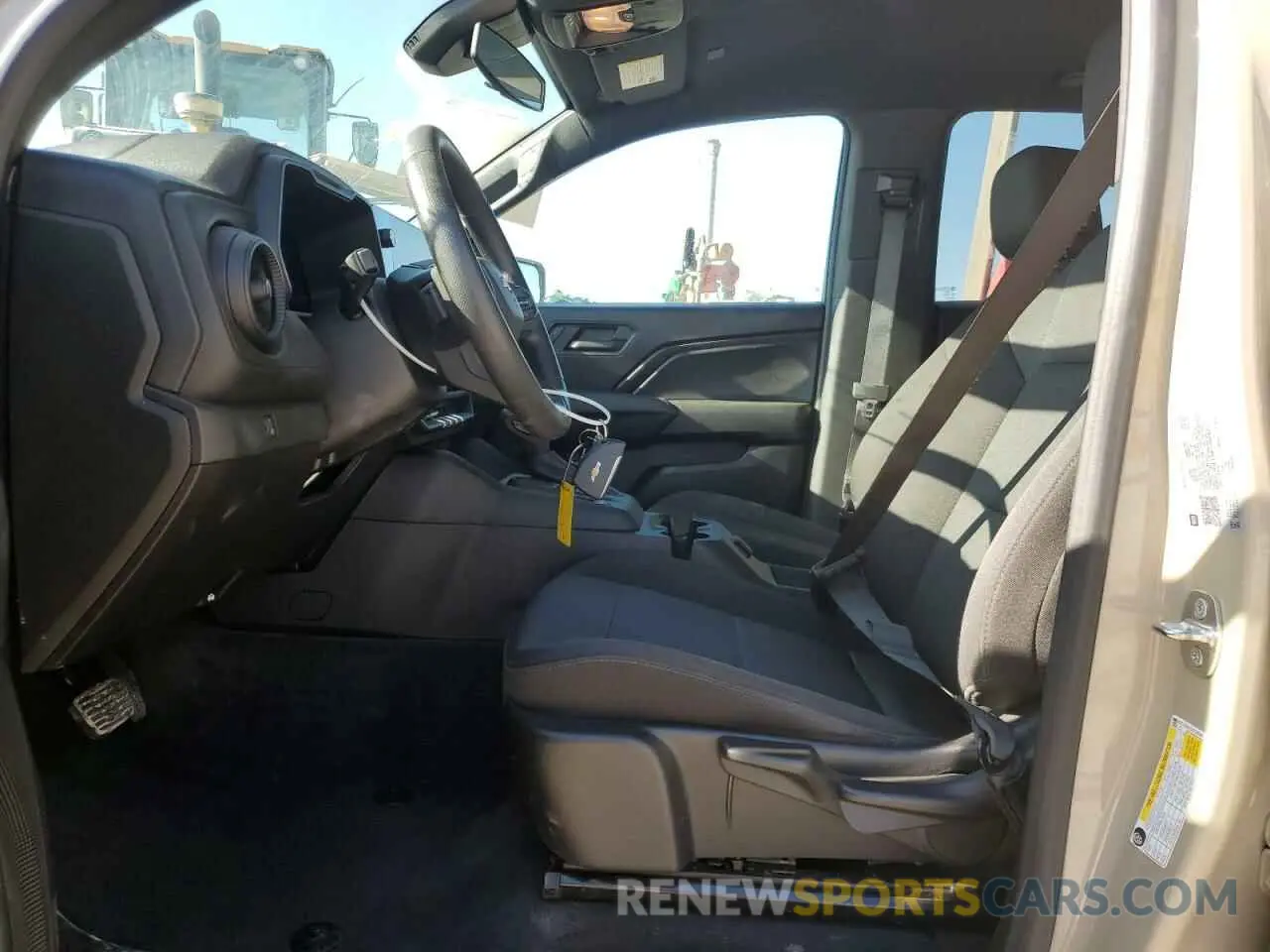 7 fotografías del automóvil dañado 1GCGSBEC8P1260447 CHEVROLET COLORADO 2023